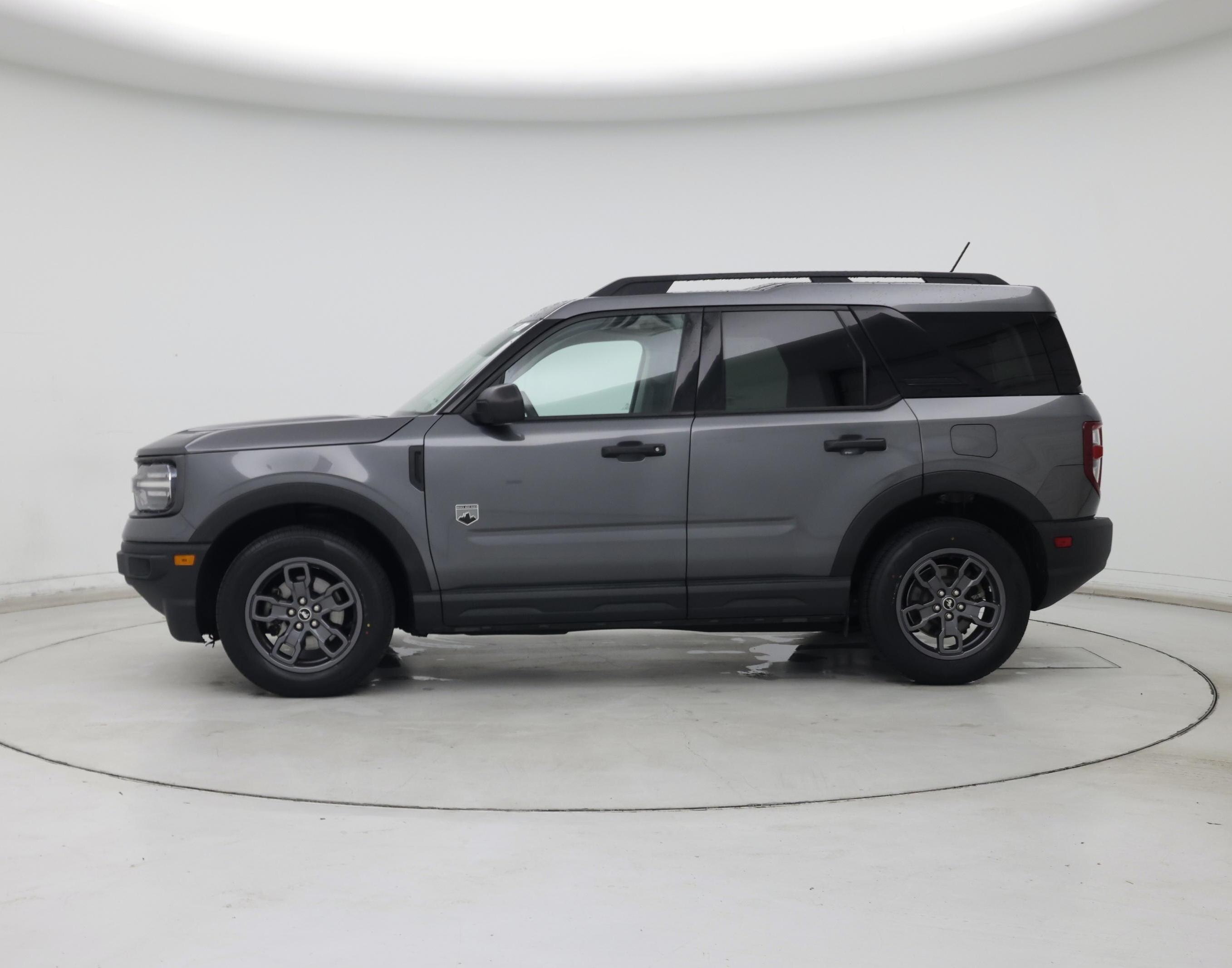 Thumbnail: 2021 Ford Bronco Sport - 3