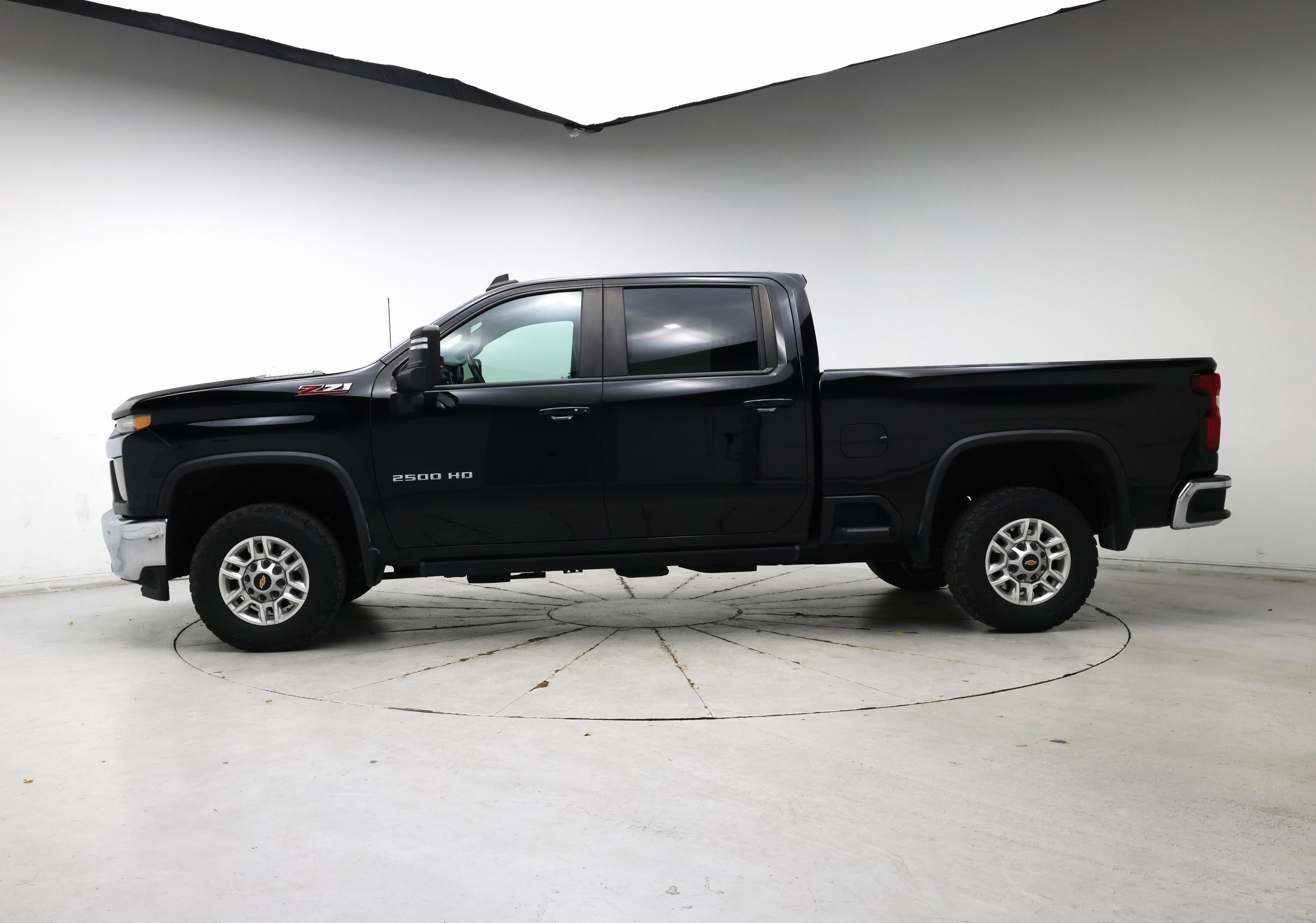 Thumbnail: 2021 Chevrolet Silverado 2500 - 3