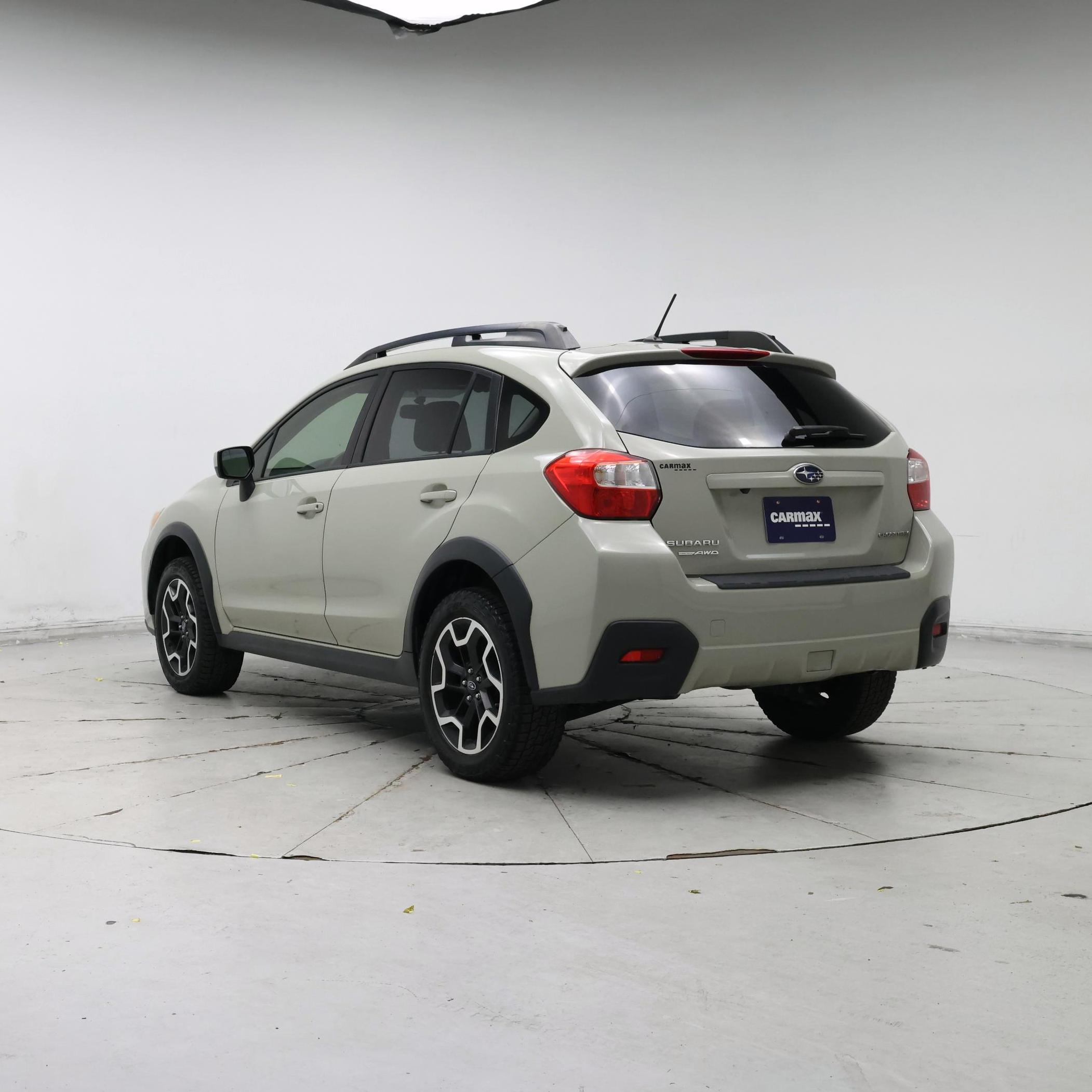Thumbnail: 2017 Subaru Crosstrek - 2