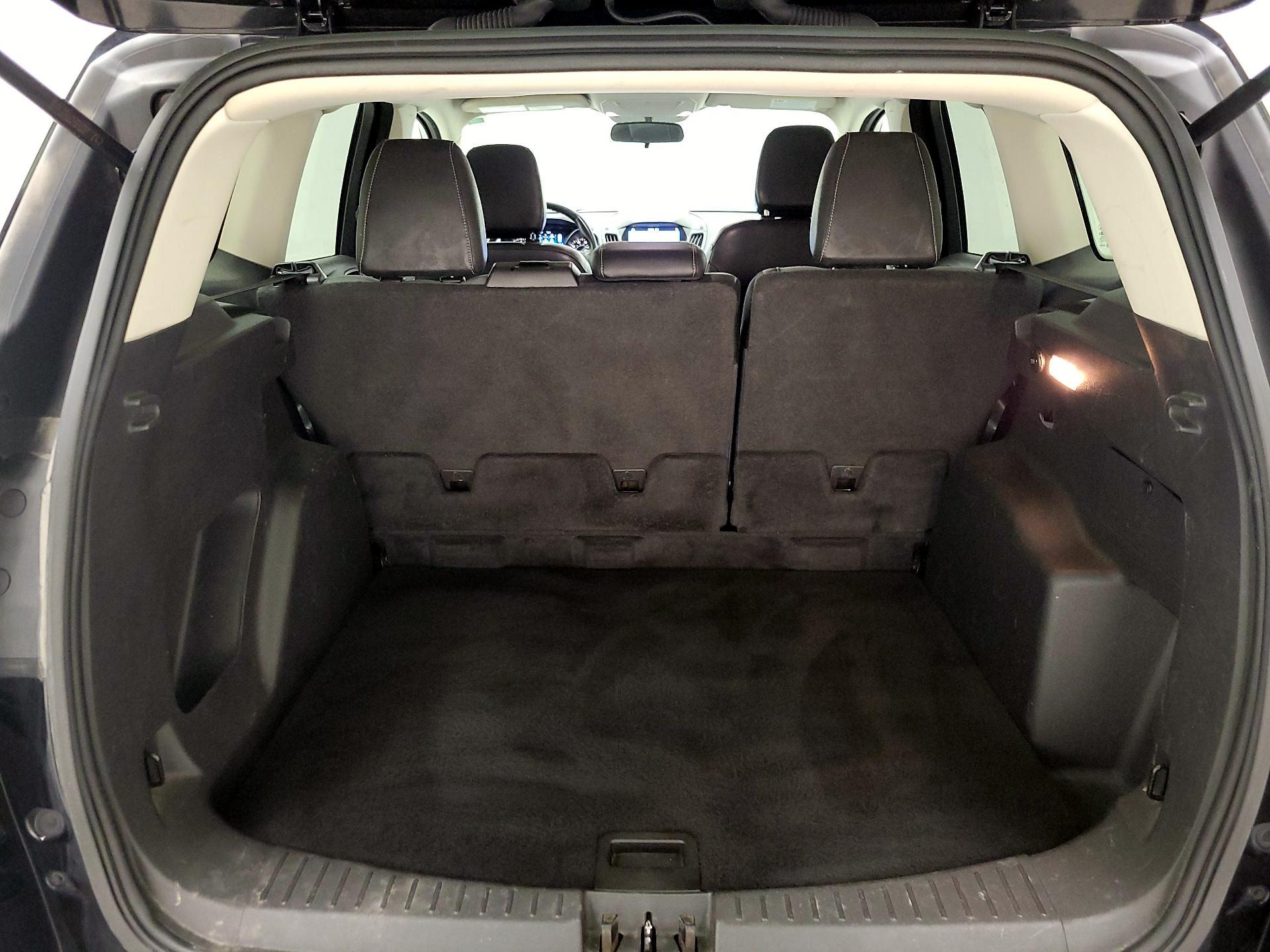Thumbnail: 2019 Ford Escape - 20