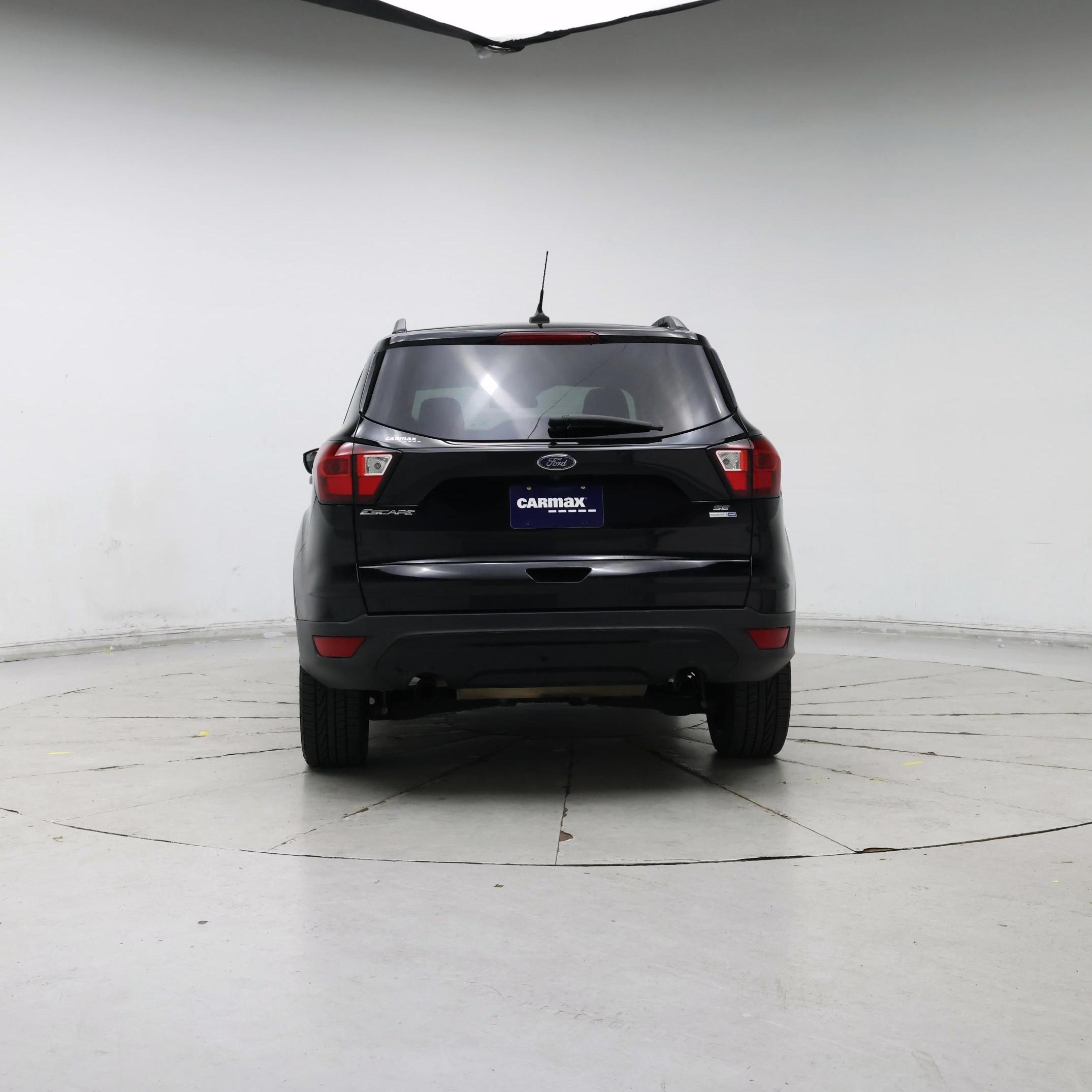 Thumbnail: 2019 Ford Escape - 6
