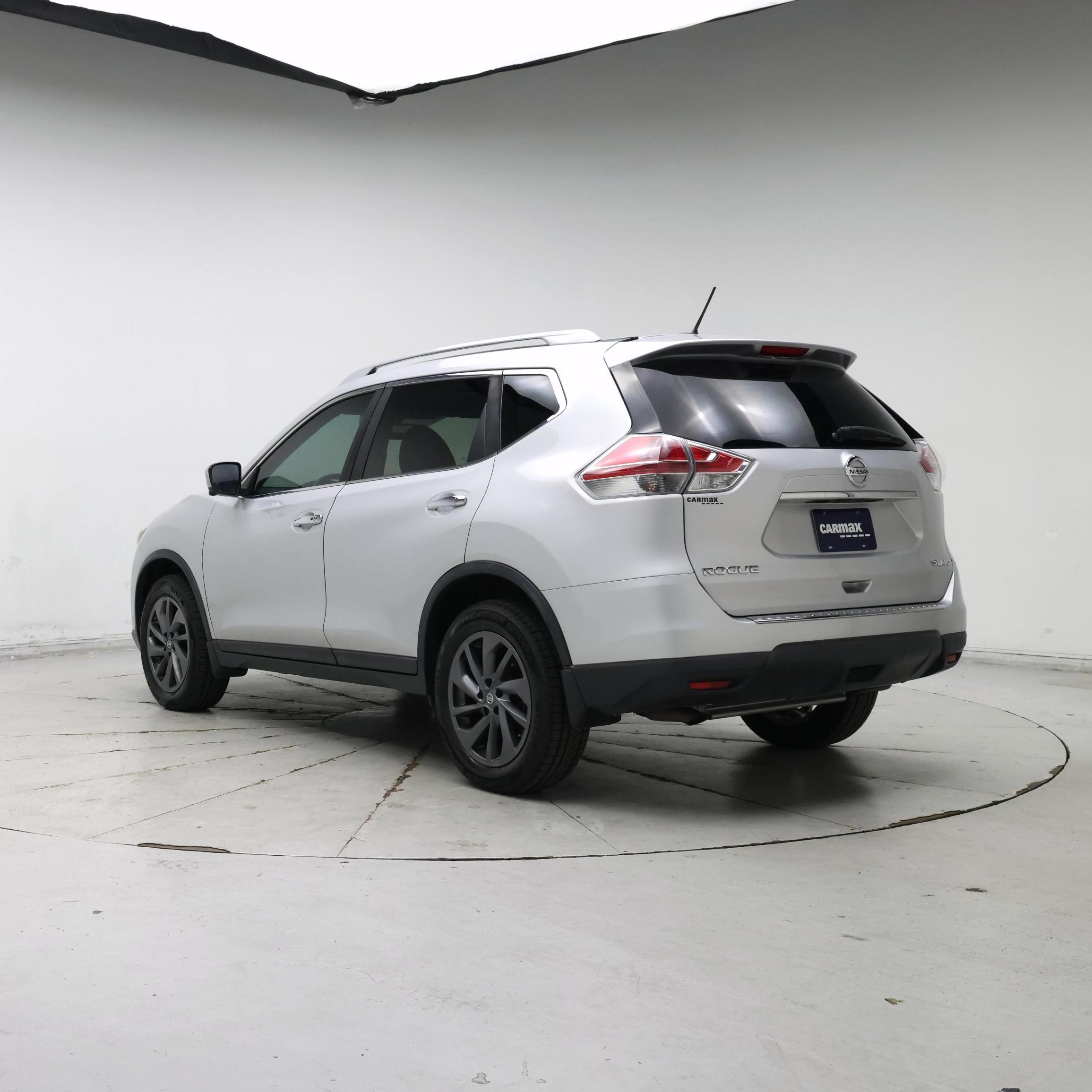 Thumbnail: 2016 Nissan Rogue - 2
