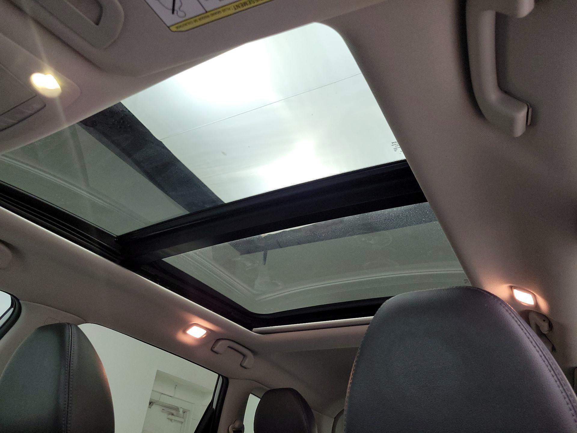 Thumbnail: 2016 Nissan Rogue - 20