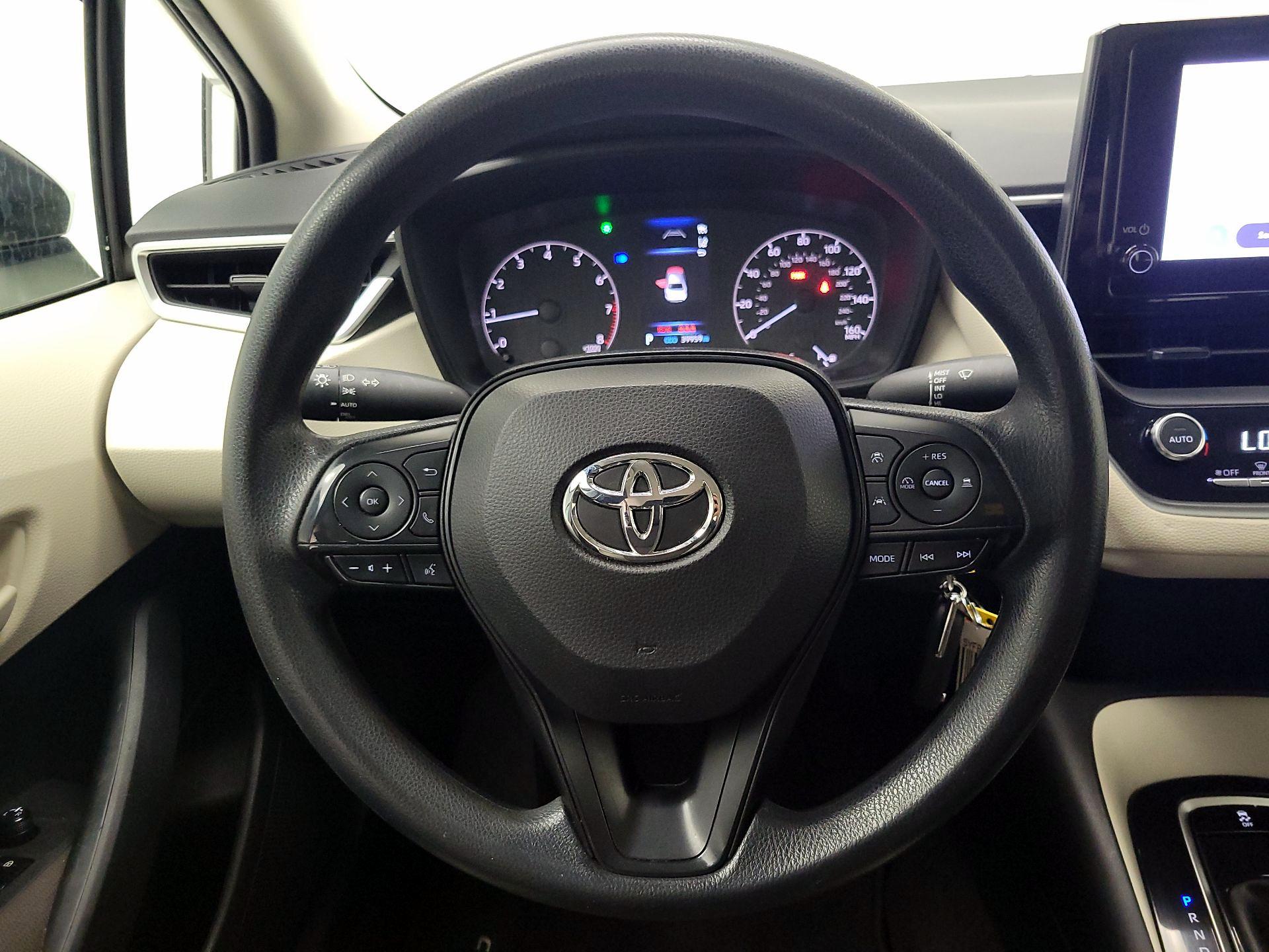 Thumbnail: 2023 Toyota Corolla - 10
