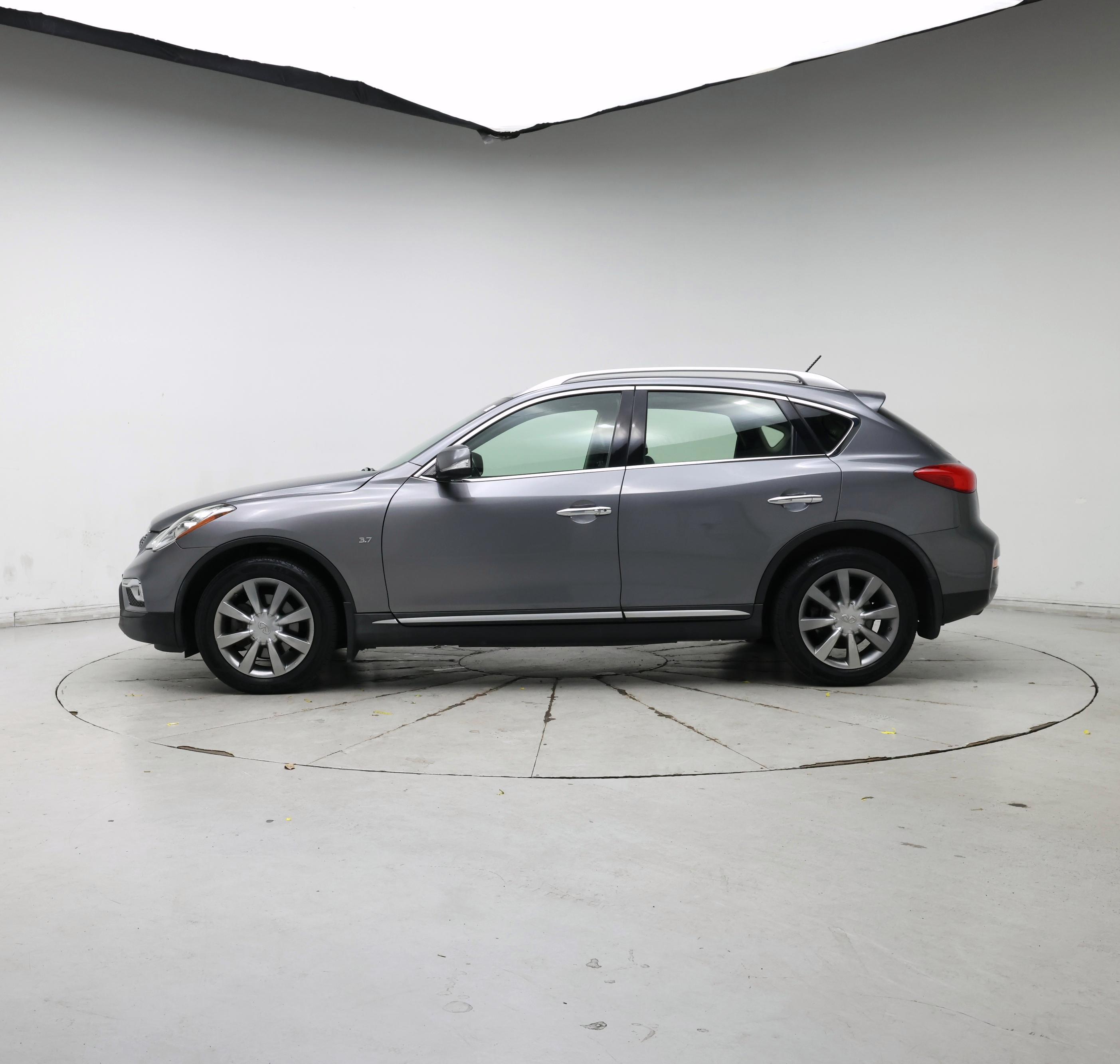 Thumbnail: 2016 INFINITI QX50 - 3