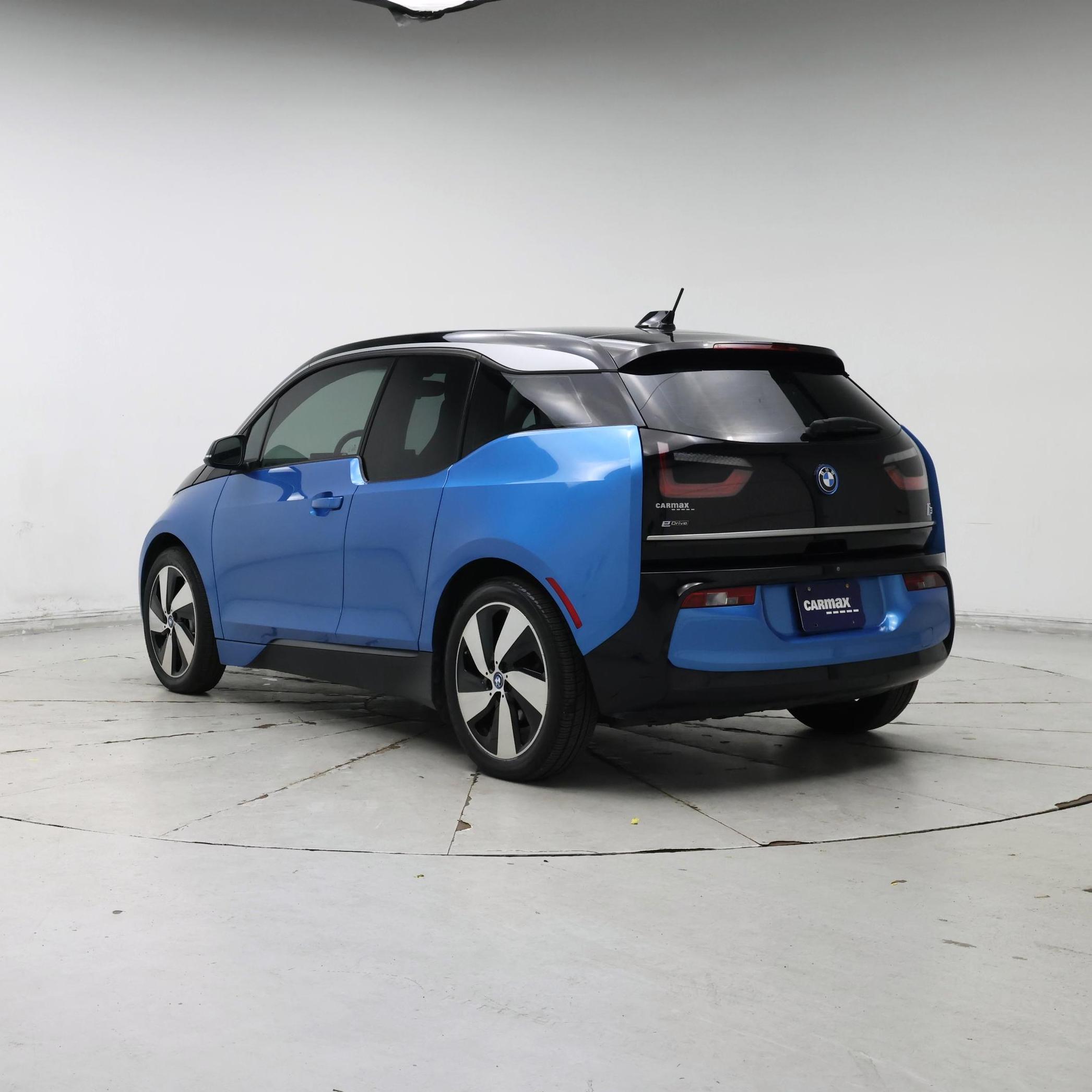 Thumbnail: 2018 BMW i3 - 2