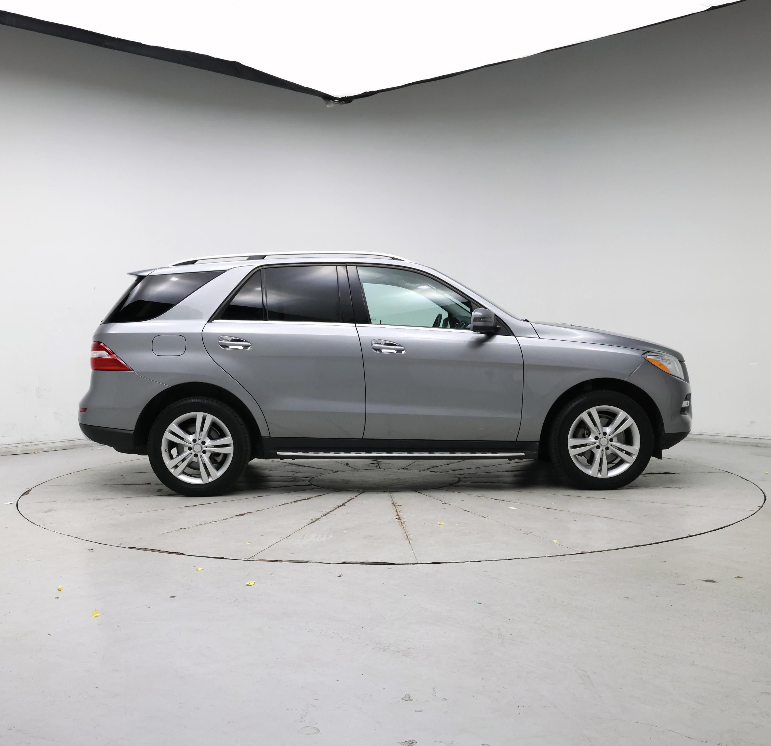 Thumbnail: 2014 Mercedes-Benz M-Class - 7