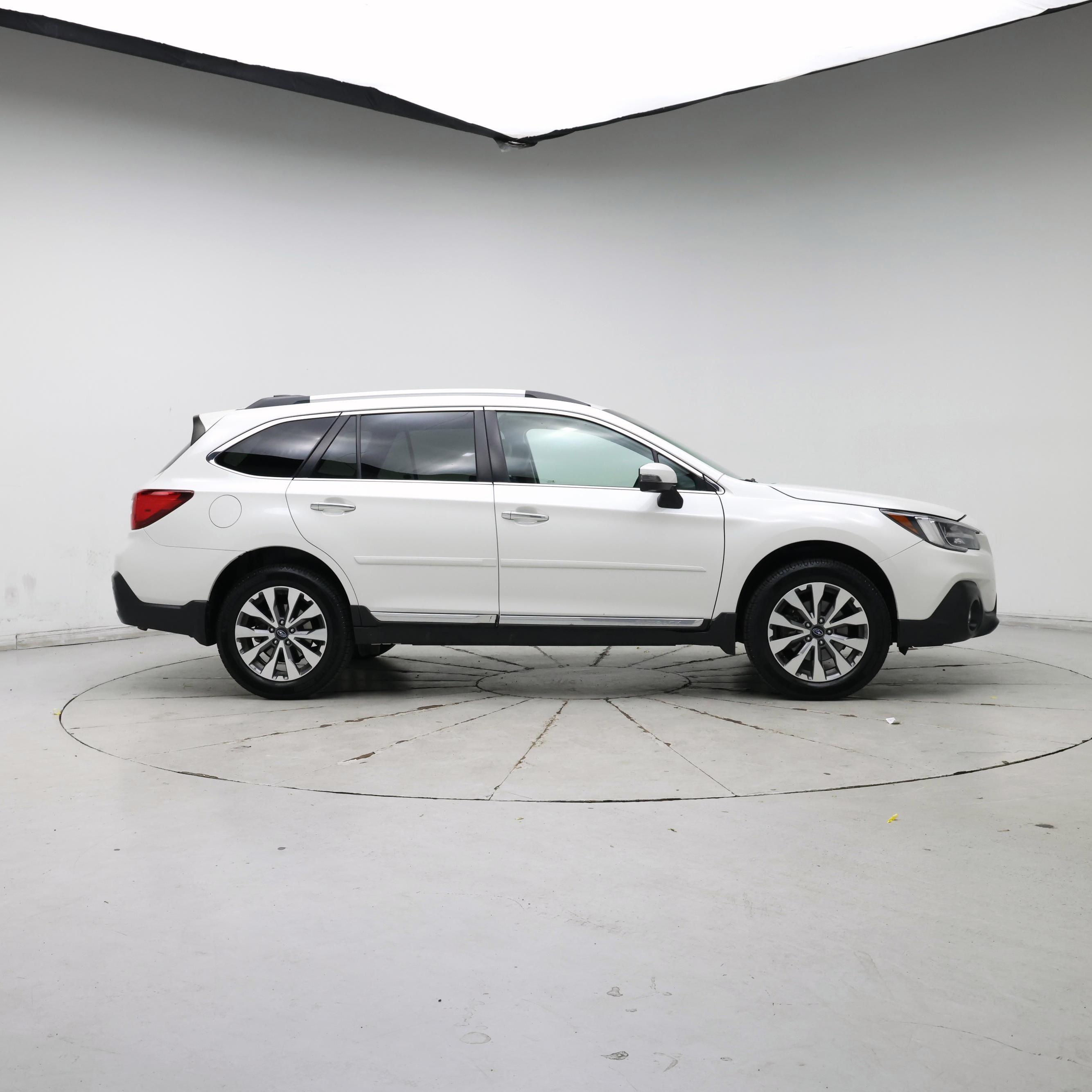 Thumbnail: 2018 Subaru Outback - 7