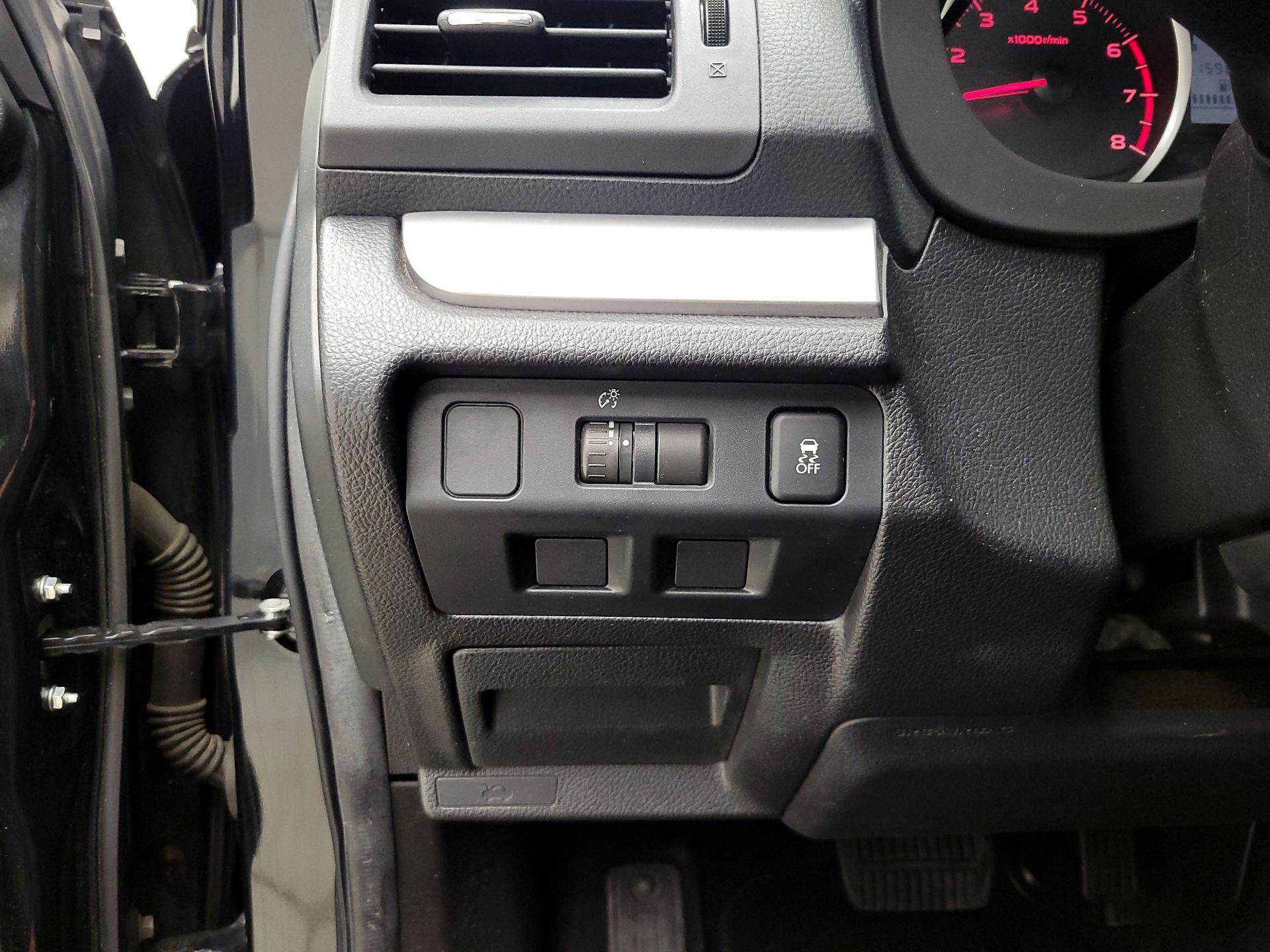 Thumbnail: 2015 Subaru Forester - 13