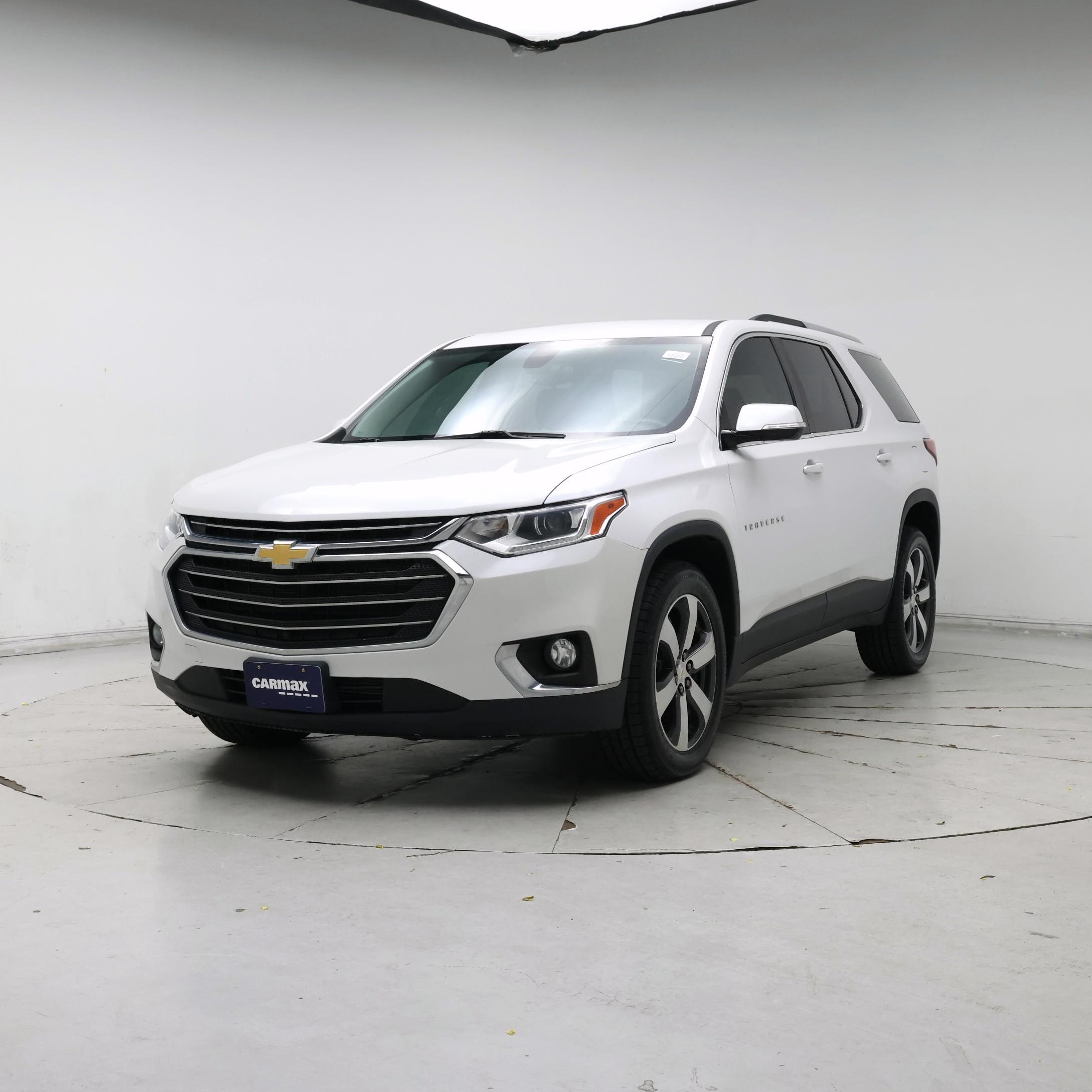 Thumbnail: 2018 Chevrolet Traverse - 4