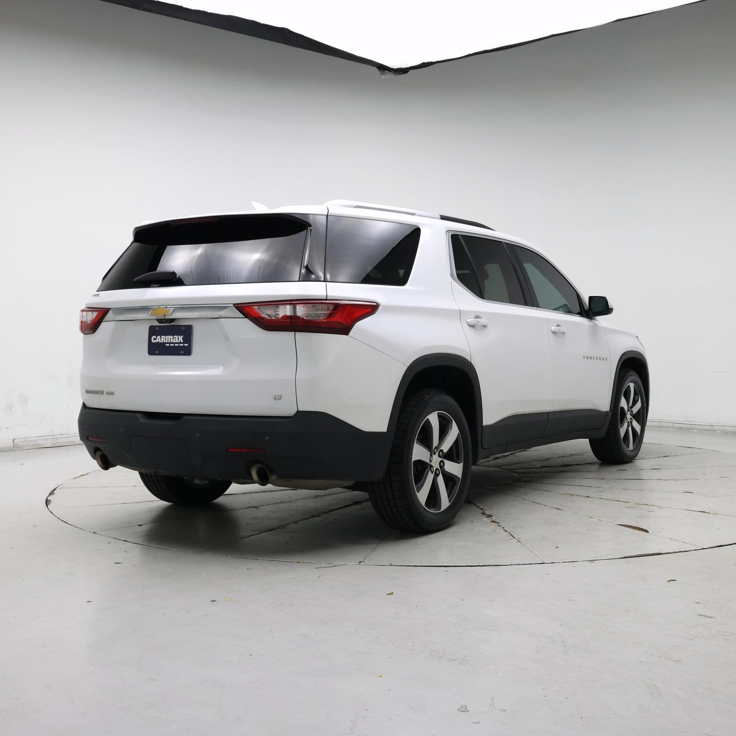 Thumbnail: 2018 Chevrolet Traverse - 8