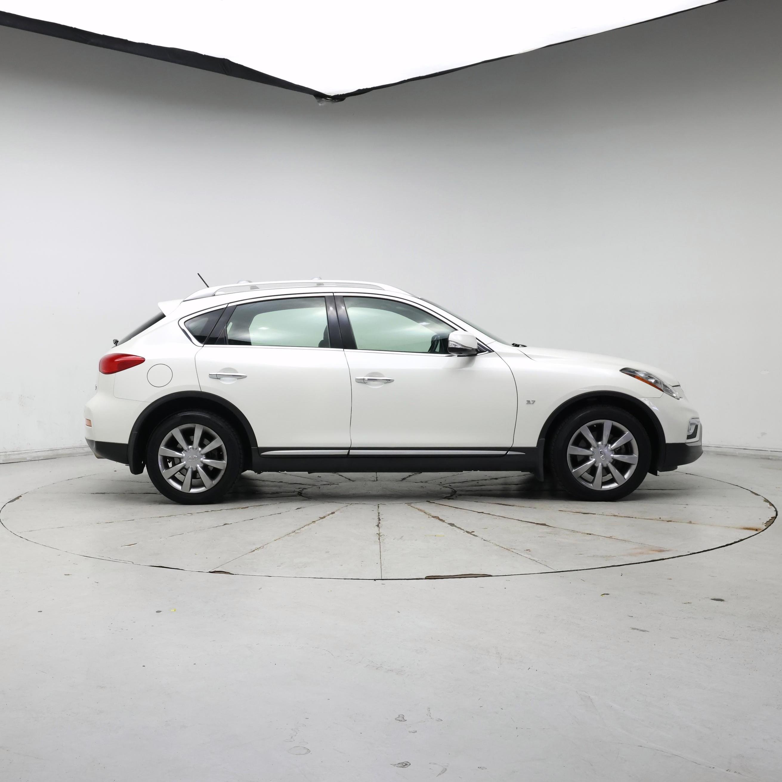 Thumbnail: 2016 INFINITI QX50 - 7