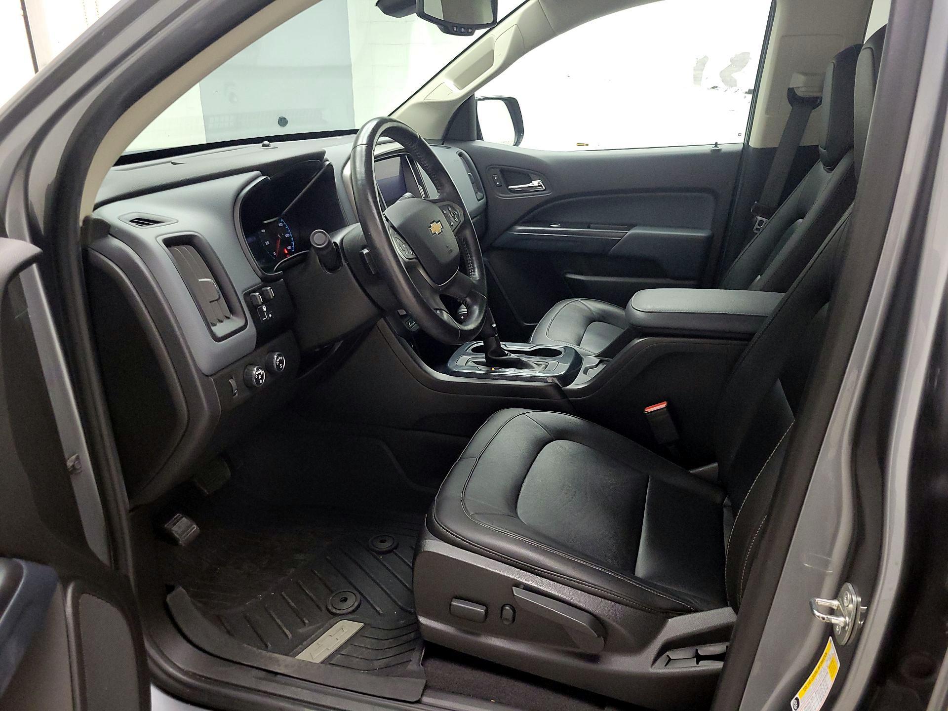 Thumbnail: 2019 Chevrolet Colorado - 11
