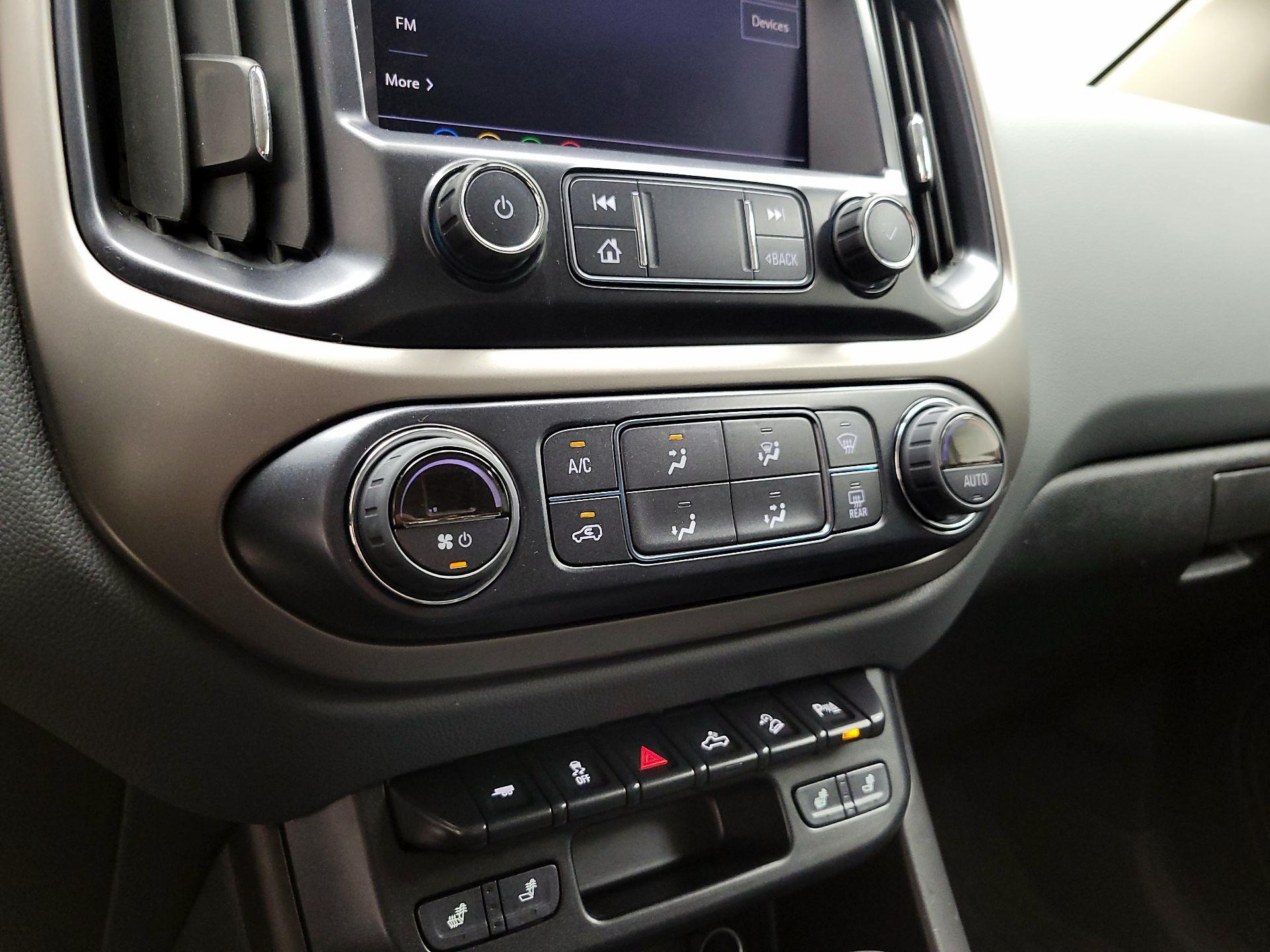 Thumbnail: 2019 Chevrolet Colorado - 16
