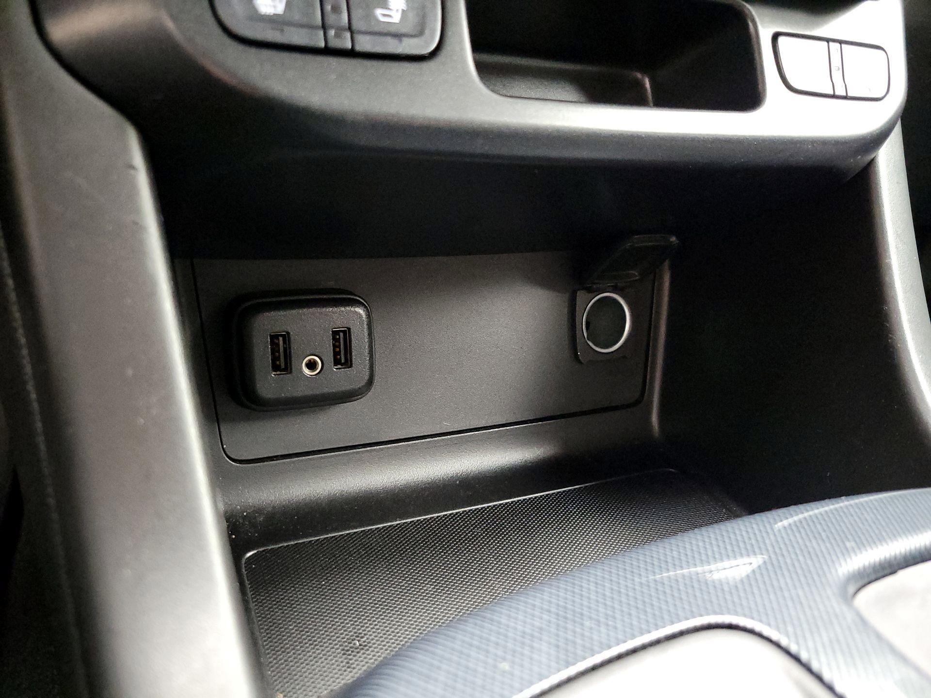 Thumbnail: 2019 Chevrolet Colorado - 18