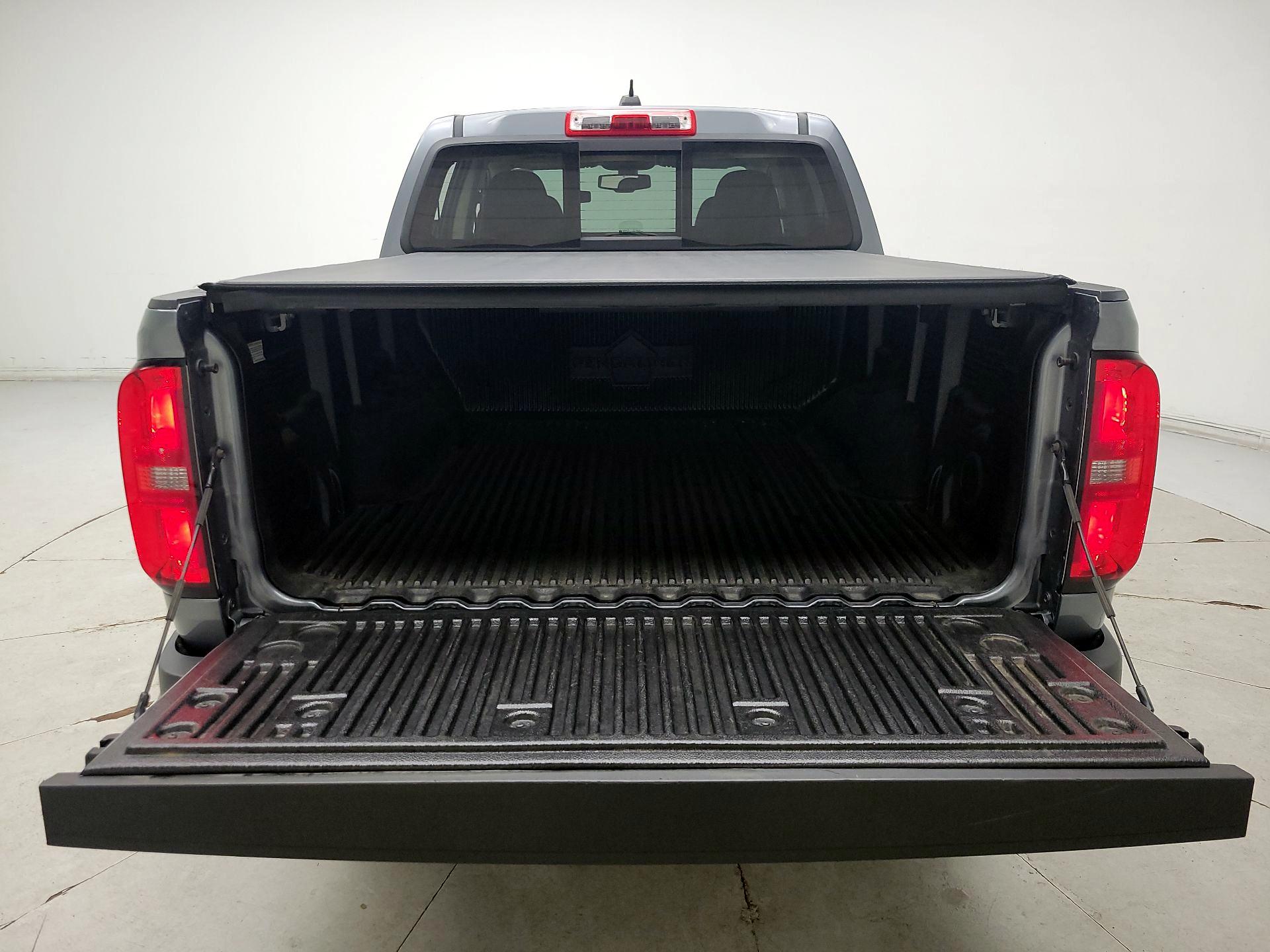 Thumbnail: 2019 Chevrolet Colorado - 20