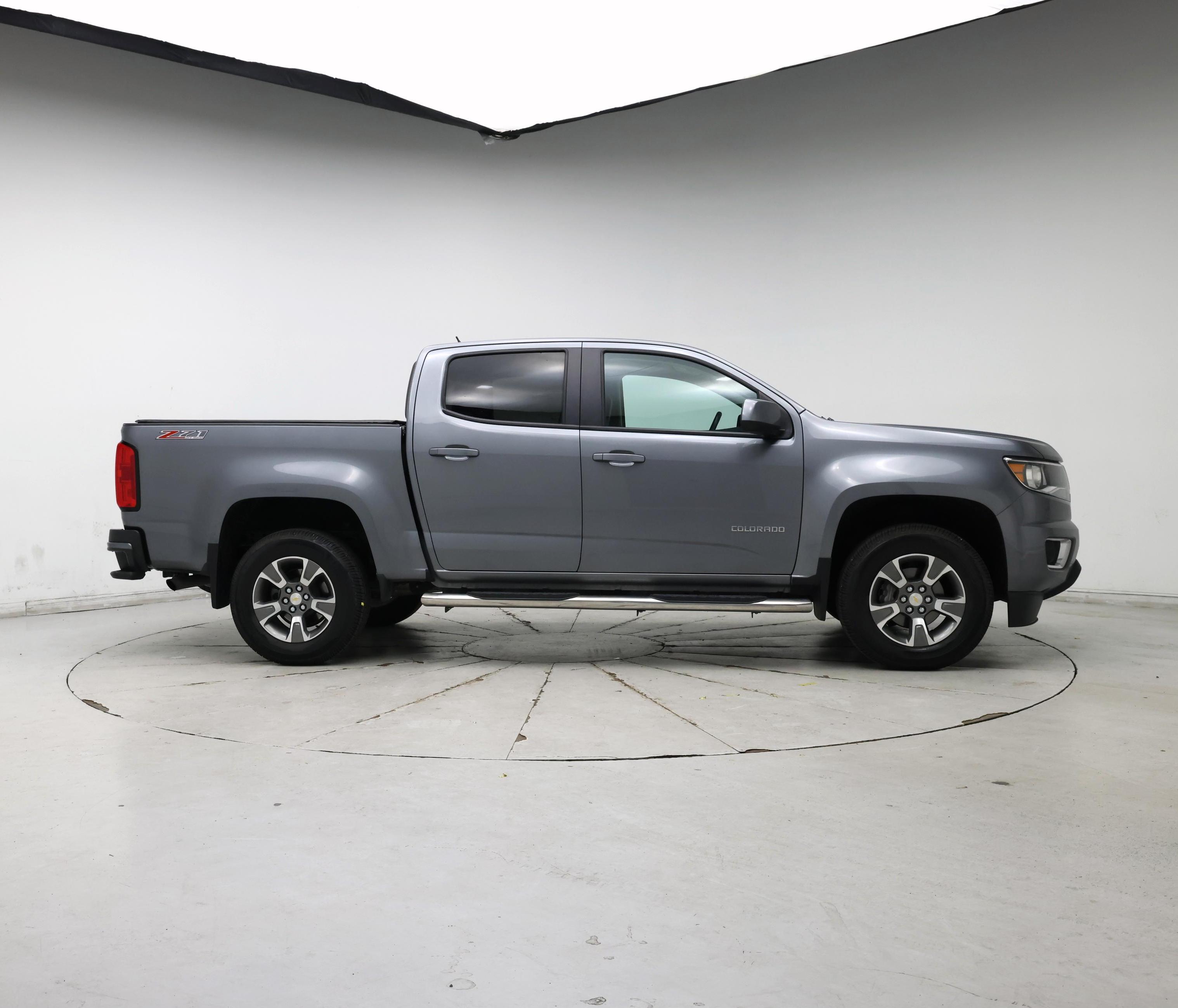 Thumbnail: 2019 Chevrolet Colorado - 7