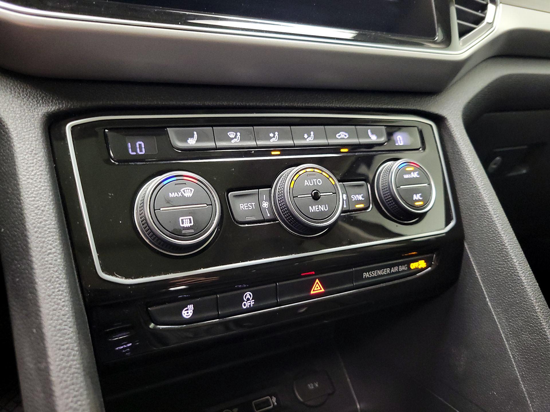 Thumbnail: 2019 Volkswagen Atlas - 17