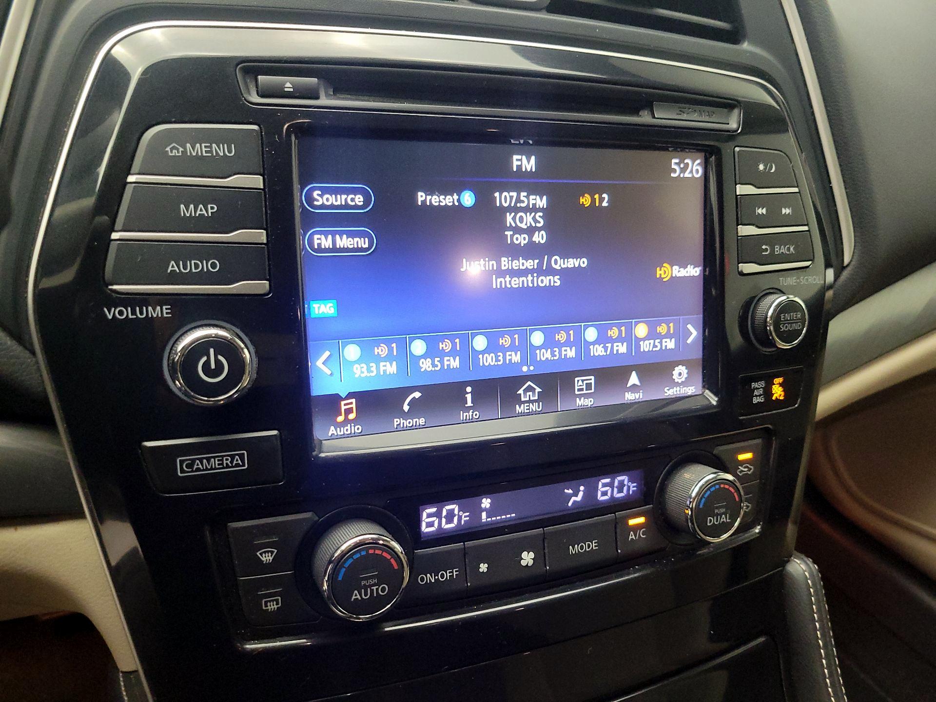 Thumbnail: 2016 Nissan Maxima - 16