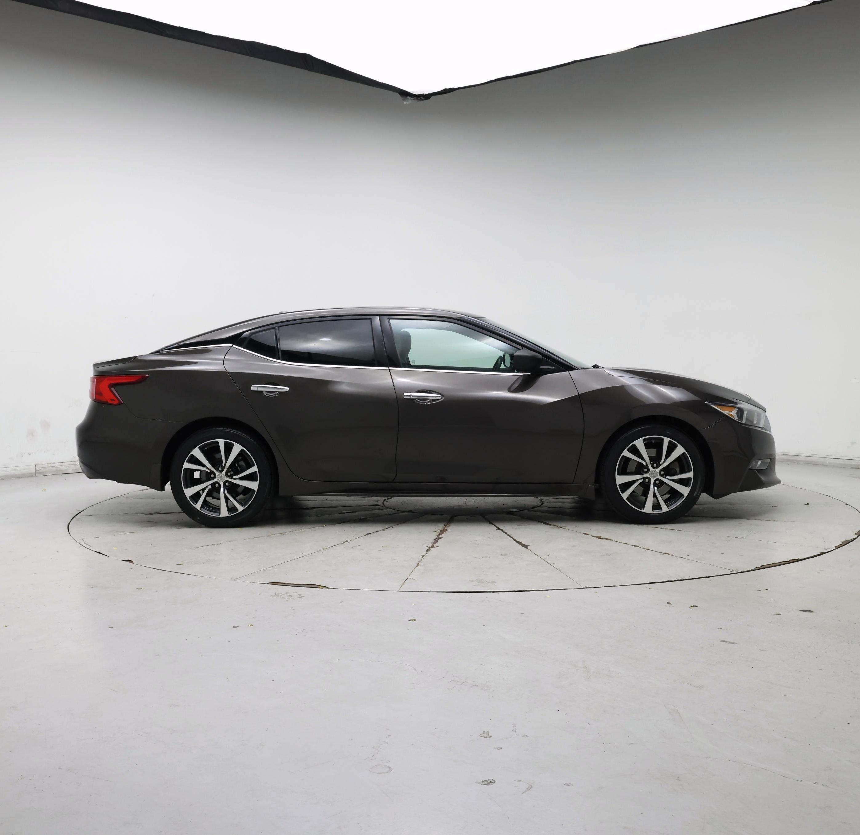 Thumbnail: 2016 Nissan Maxima - 7