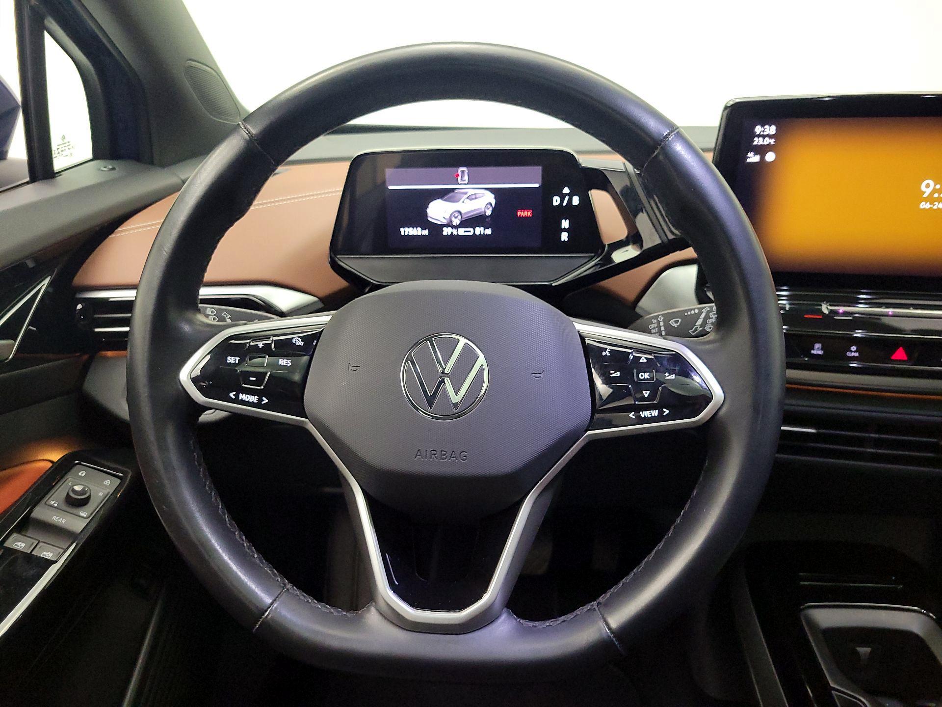 Thumbnail: 2021 Volkswagen ID.4 - 10