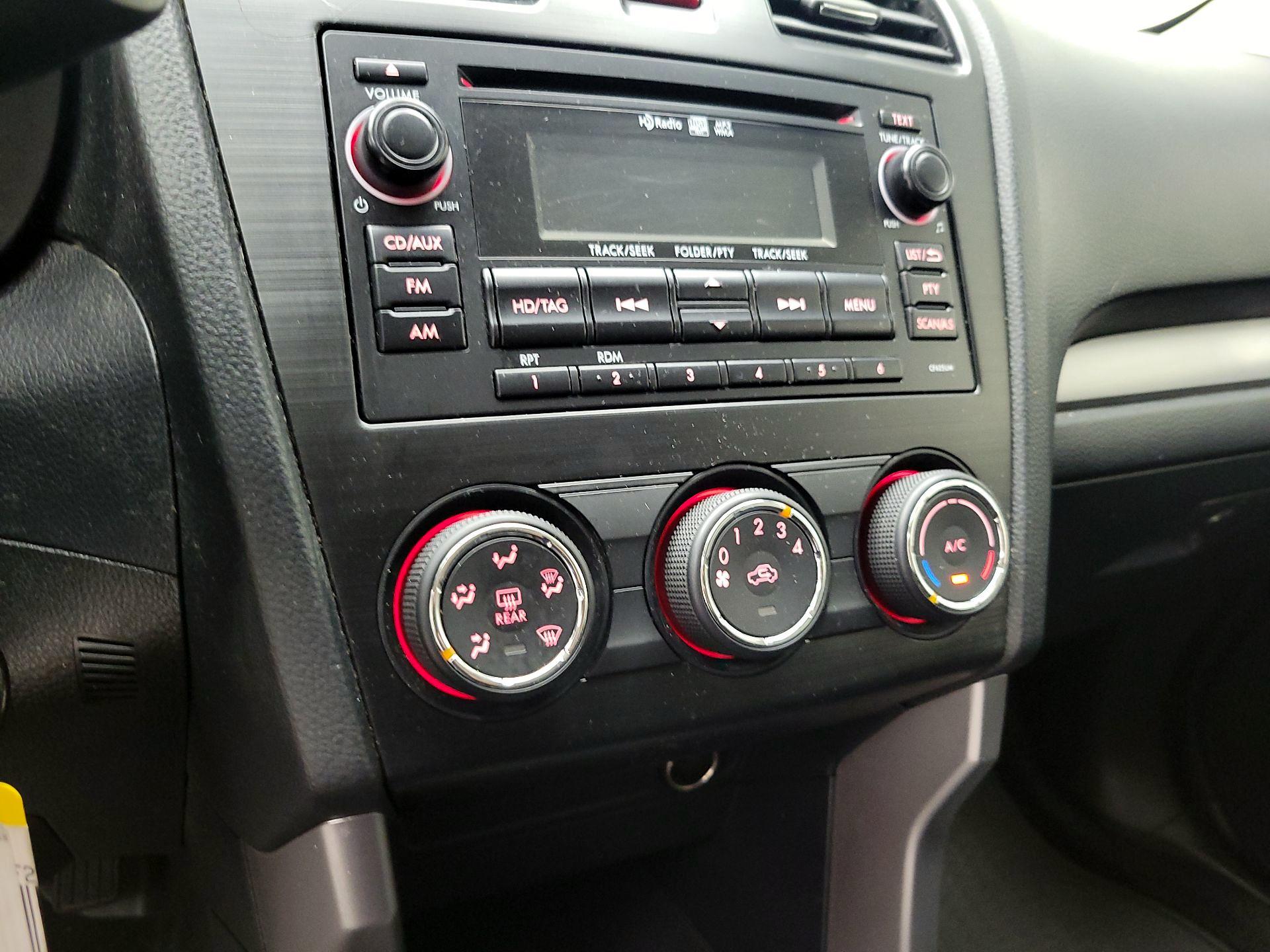 Thumbnail: 2015 Subaru Forester - 16