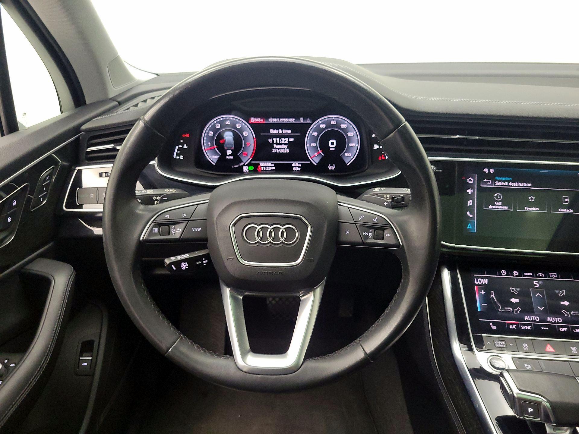 Thumbnail: 2023 Audi Q7 - 10