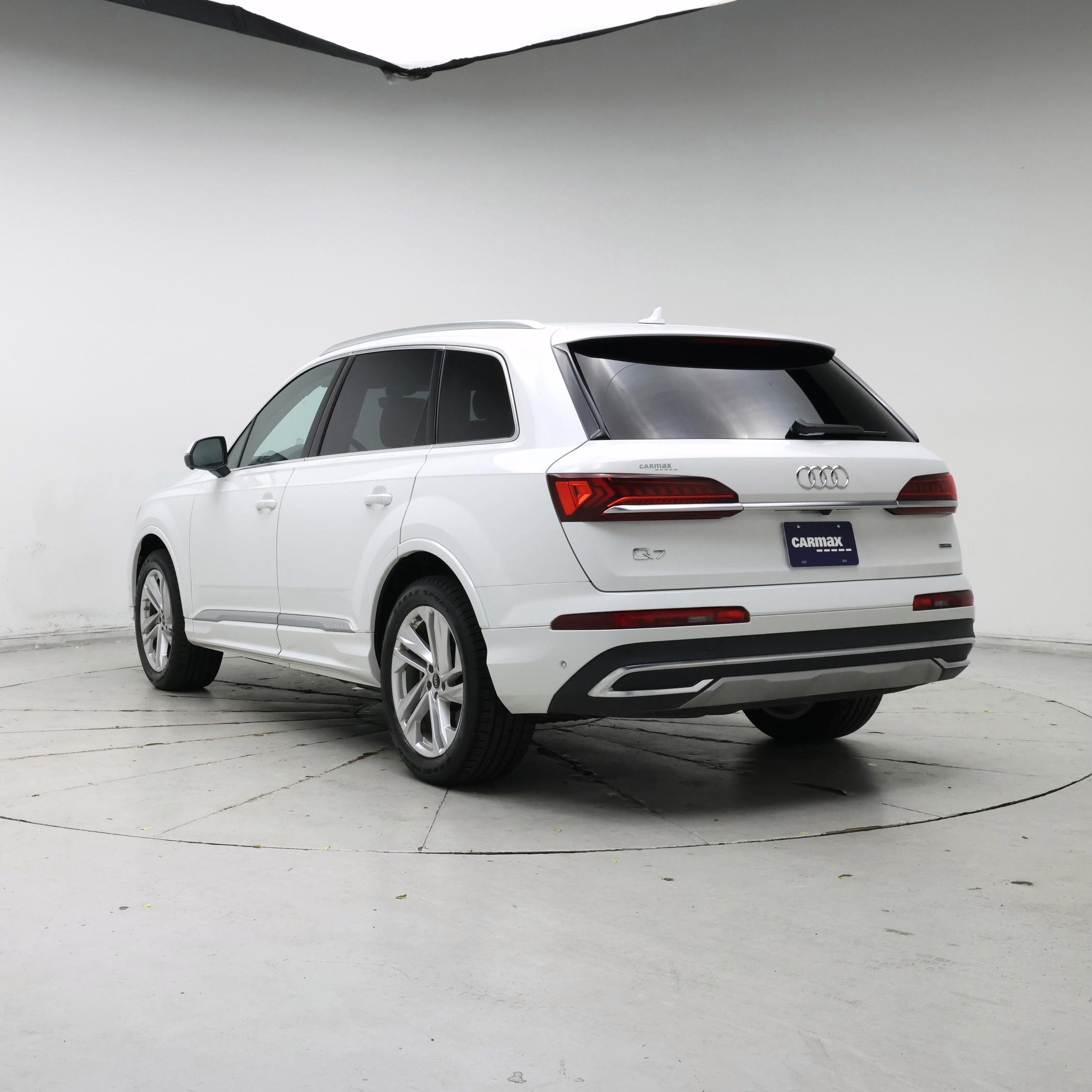 Thumbnail: 2023 Audi Q7 - 2