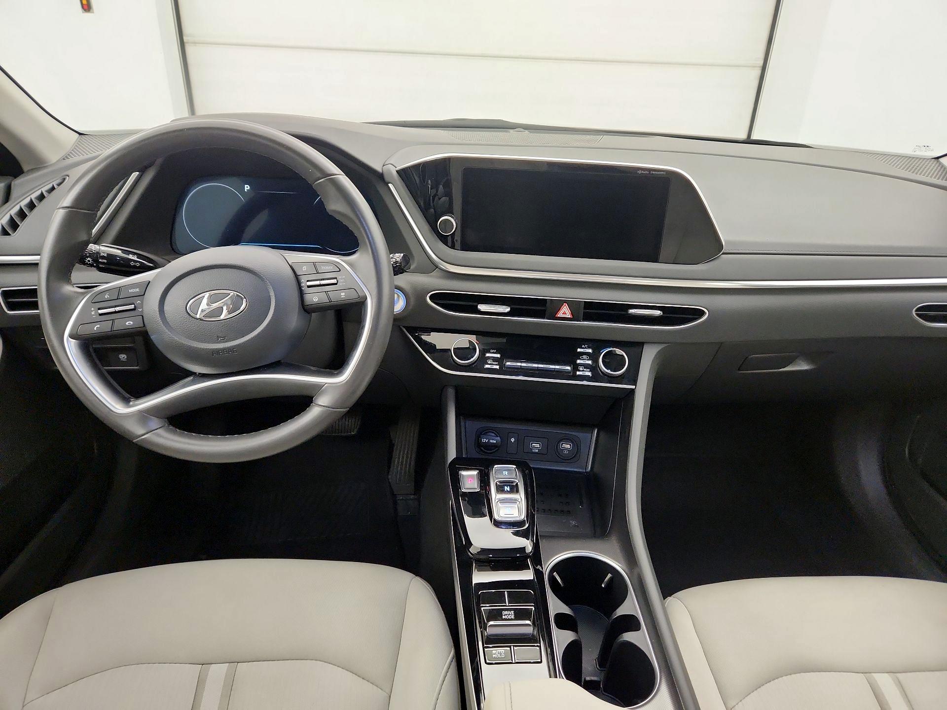 Thumbnail: 2023 Hyundai Sonata - 9