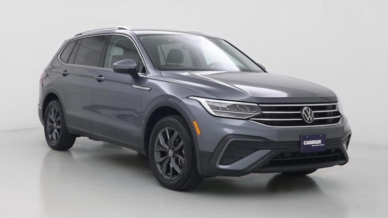 2022 Volkswagen Tiguan SE Hero Image