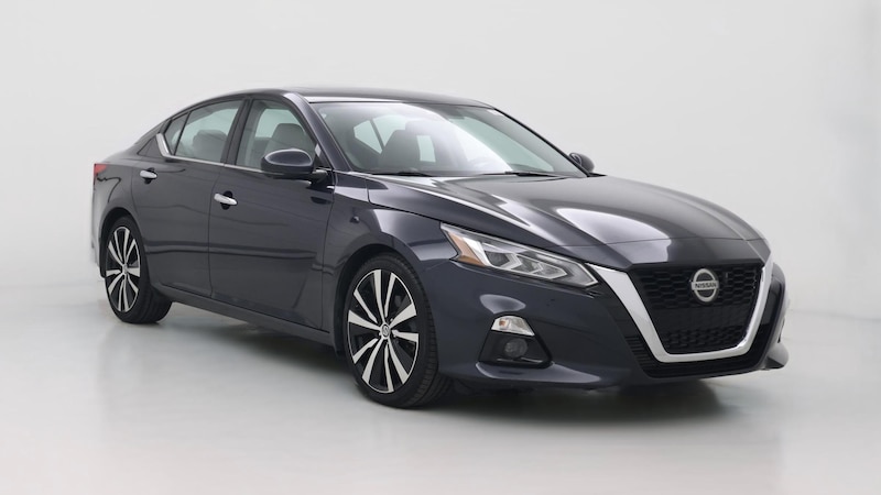 2020 Nissan Altima Platinum Hero Image