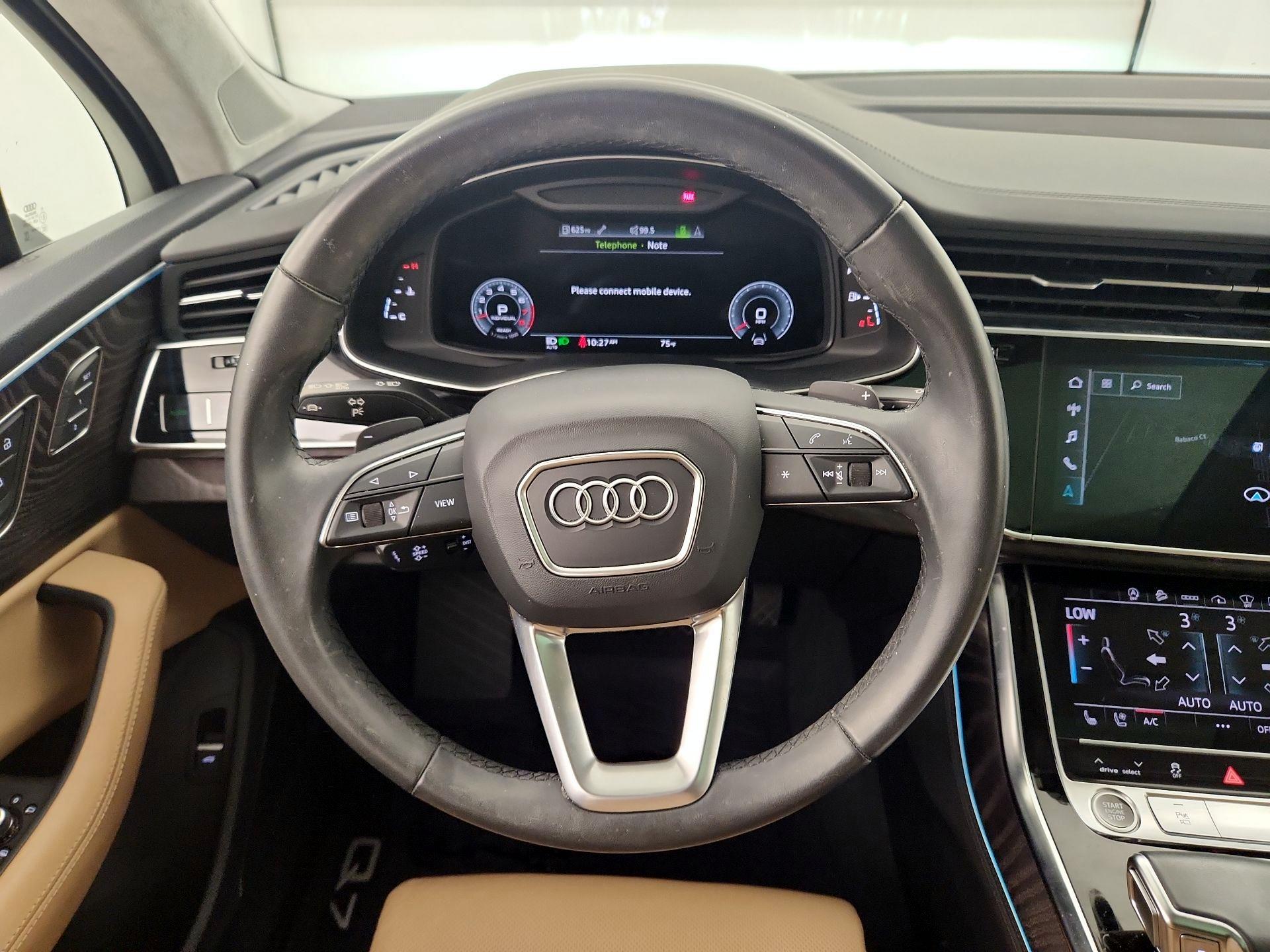 Thumbnail: 2022 Audi Q7 - 10