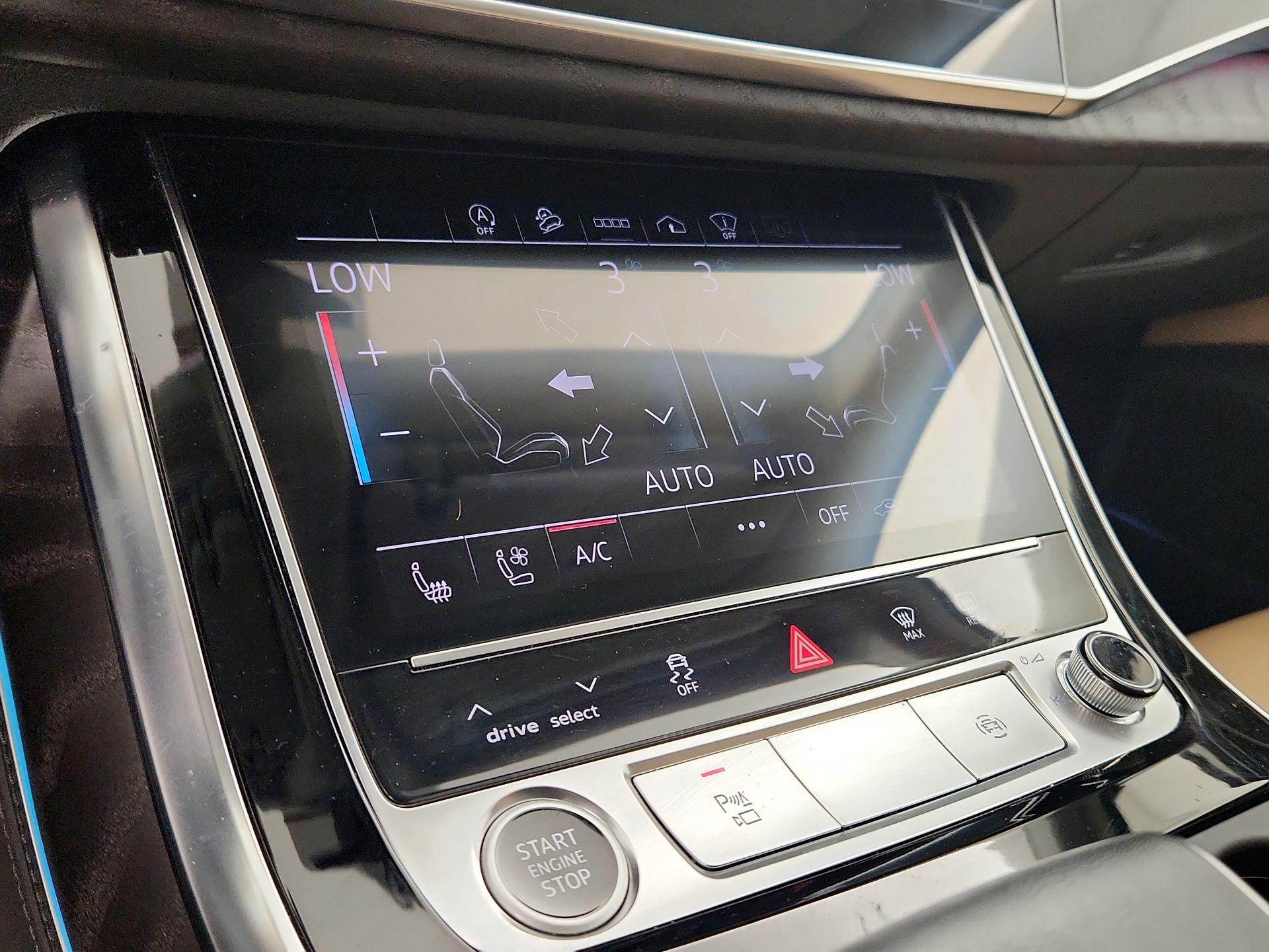 Thumbnail: 2022 Audi Q7 - 17