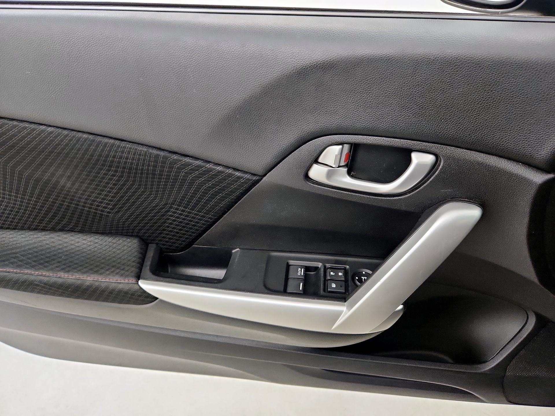Thumbnail: 2013 Honda Civic - 12