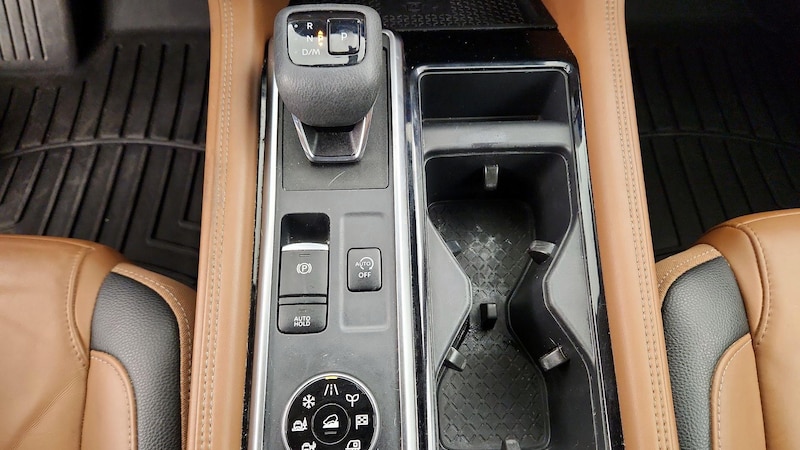 2023 Nissan Pathfinder Platinum 18