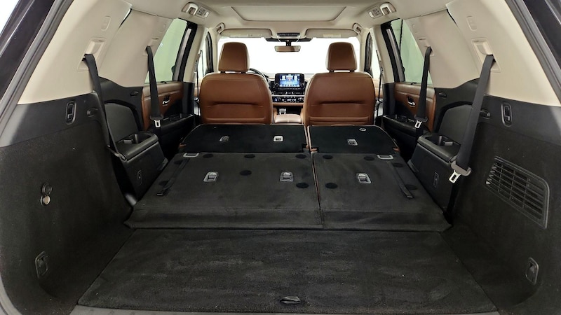 2023 Nissan Pathfinder Platinum 24