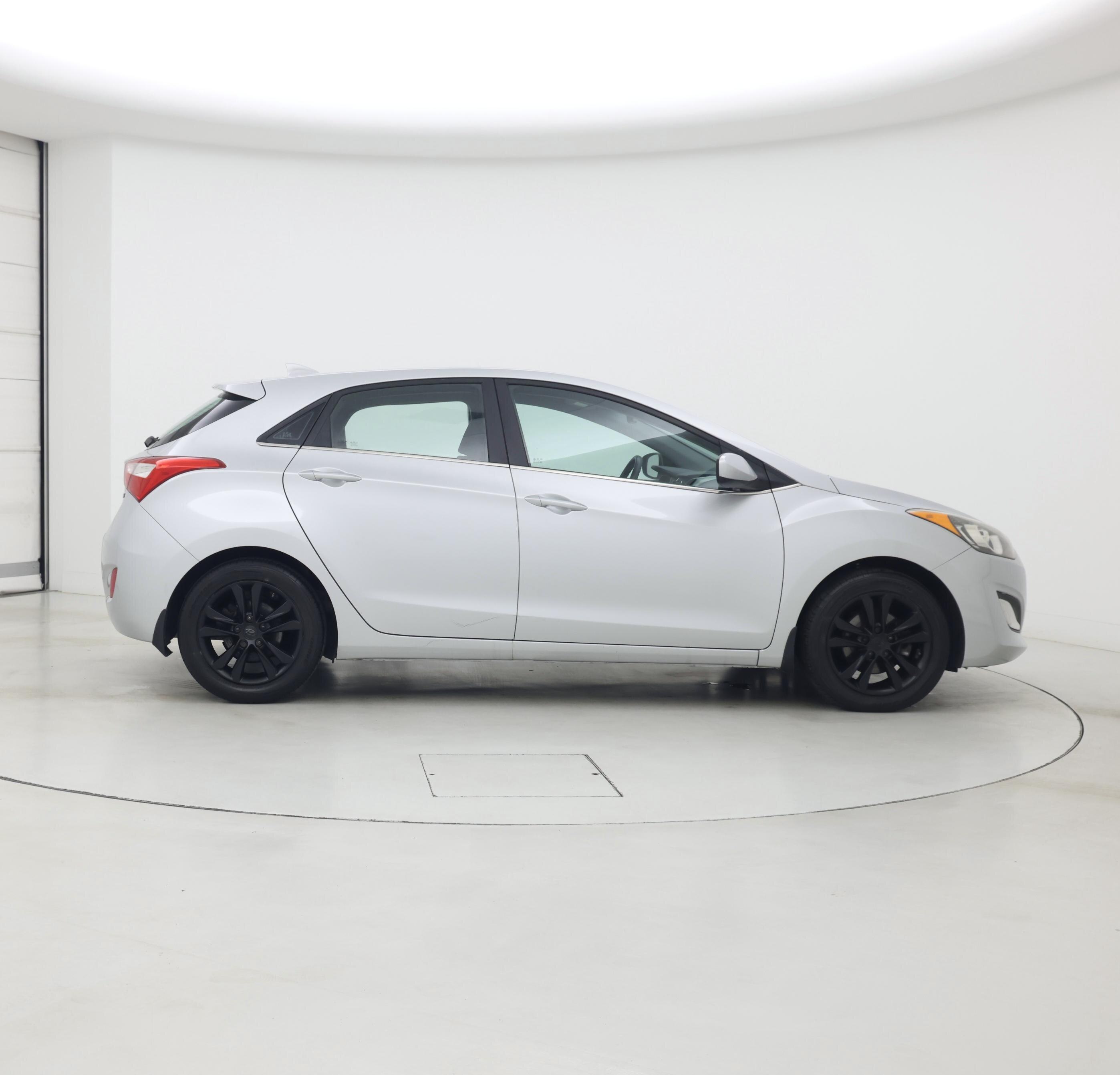 Thumbnail: 2013 Hyundai Elantra - 7