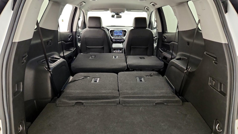 2023 GMC Acadia SLT 23
