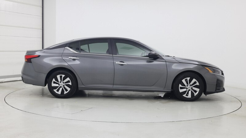 2024 Nissan Altima S 7