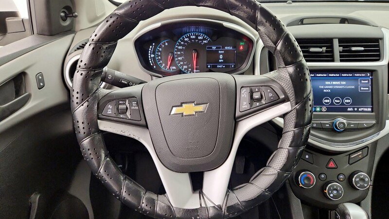 2020 Chevrolet Sonic LT 10