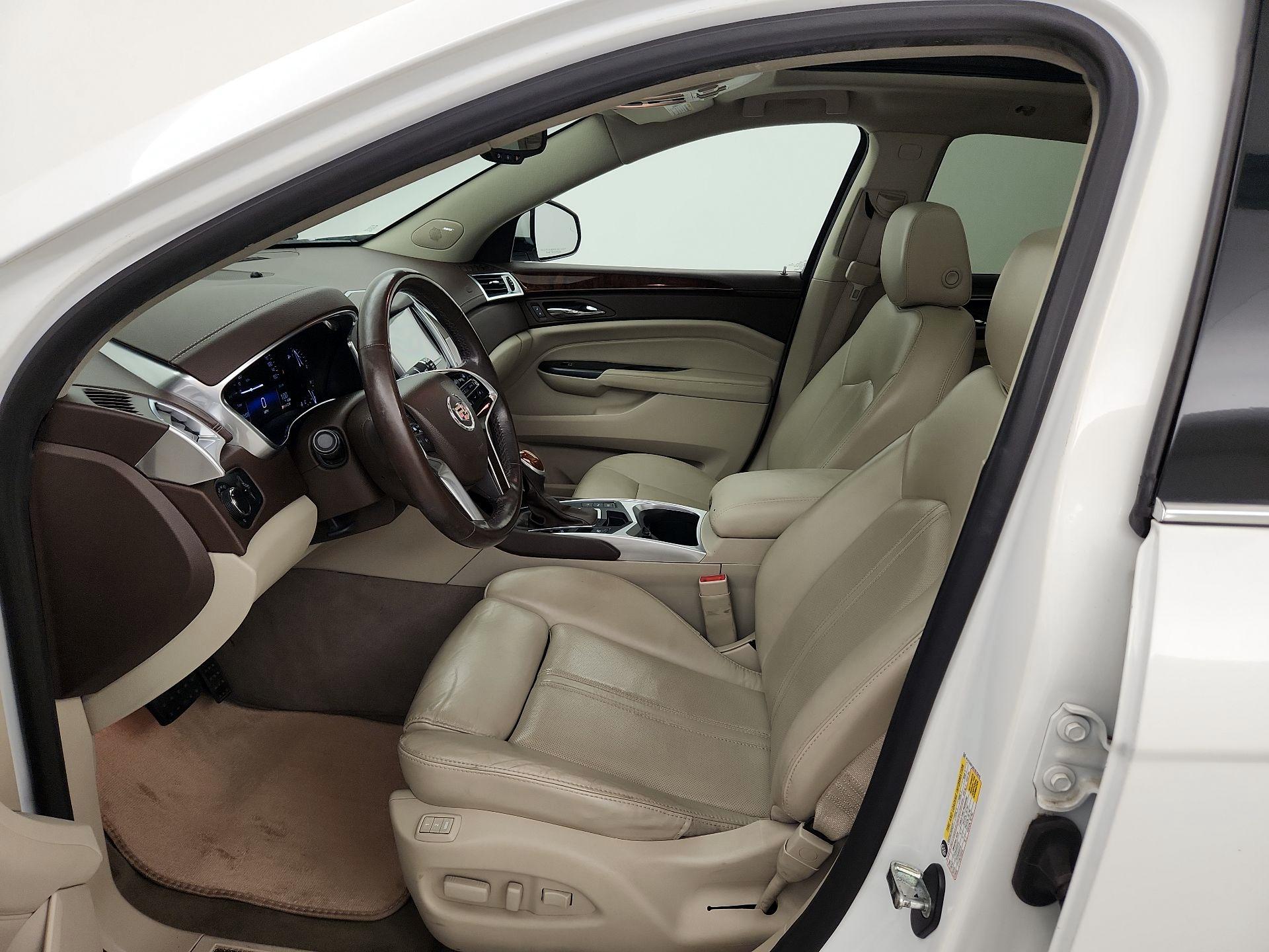 Thumbnail: 2016 Cadillac SRX - 11