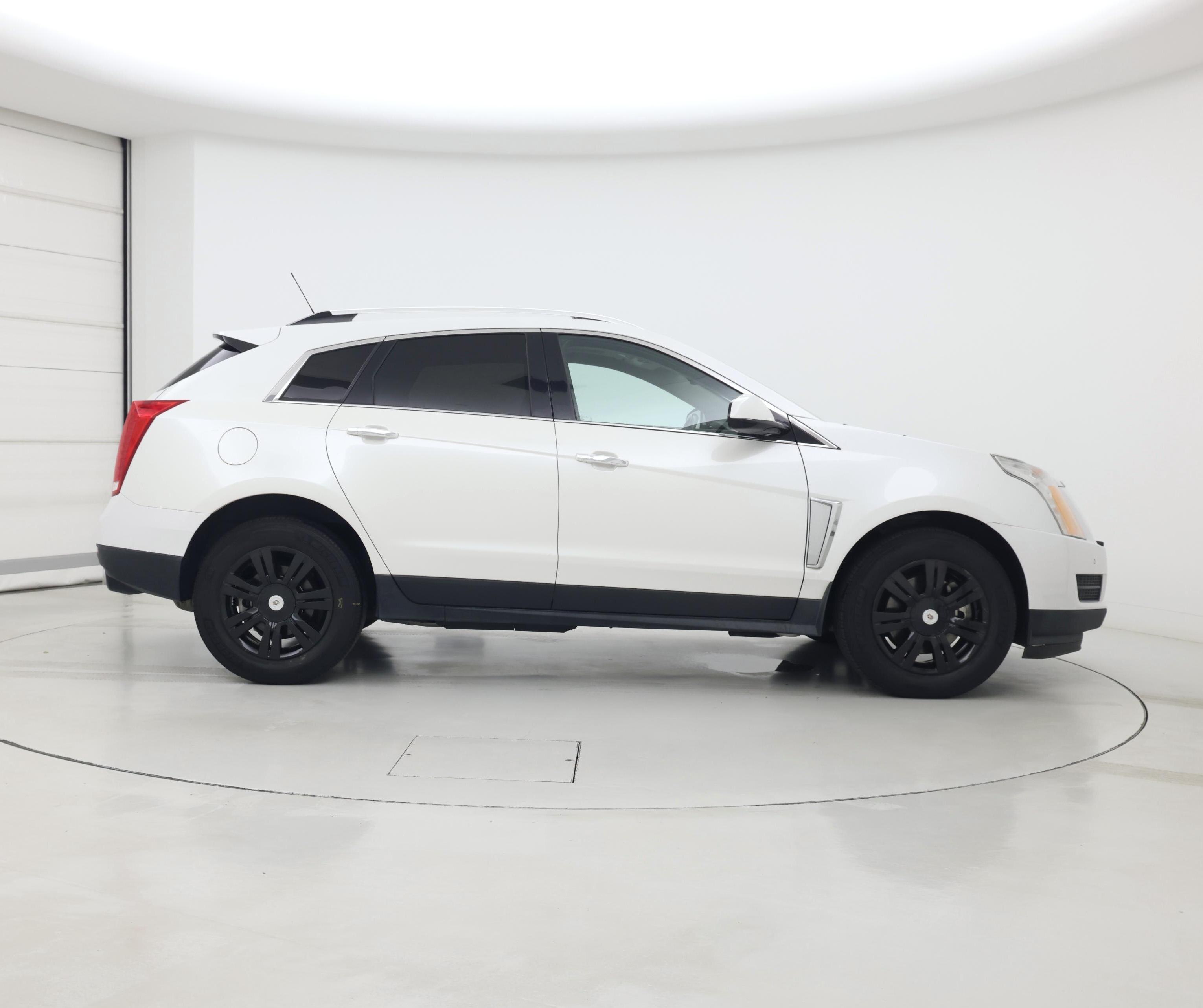 Thumbnail: 2016 Cadillac SRX - 7