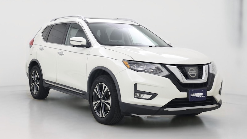 2017 Nissan Rogue SL Hero Image