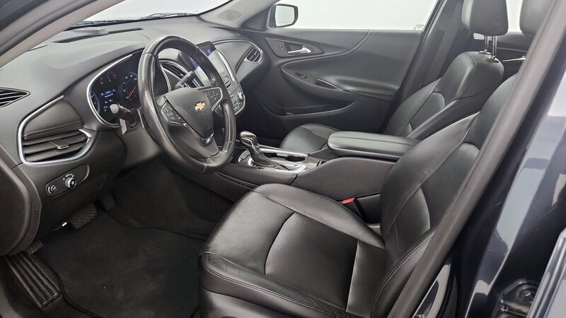 2021 Chevrolet Malibu LT 11