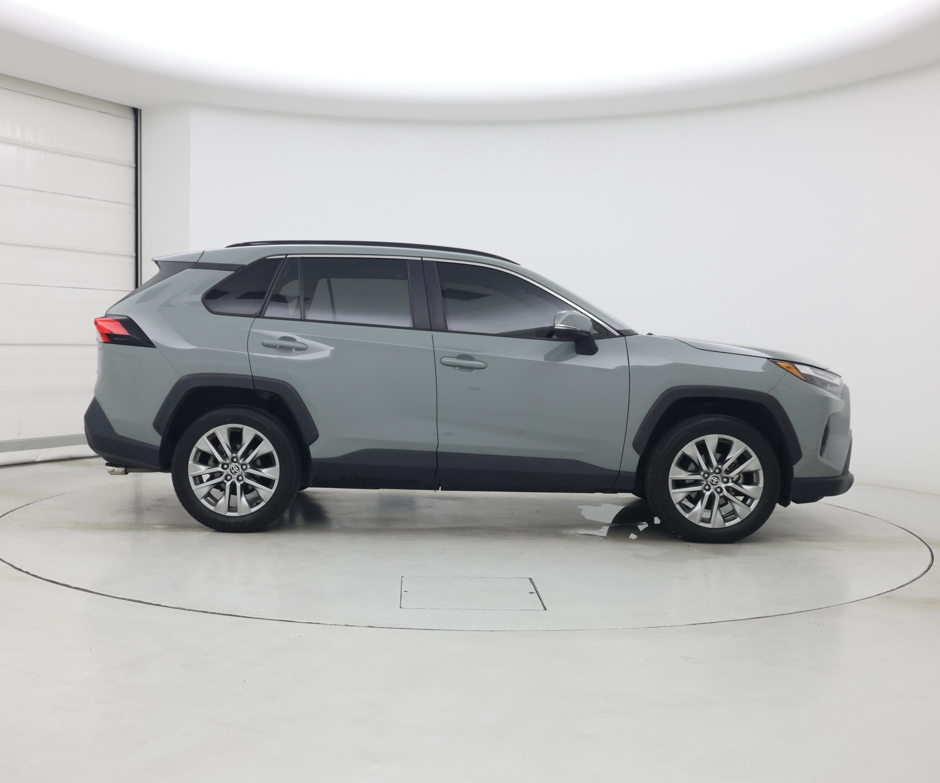 Thumbnail: 2023 Toyota RAV4 - 7