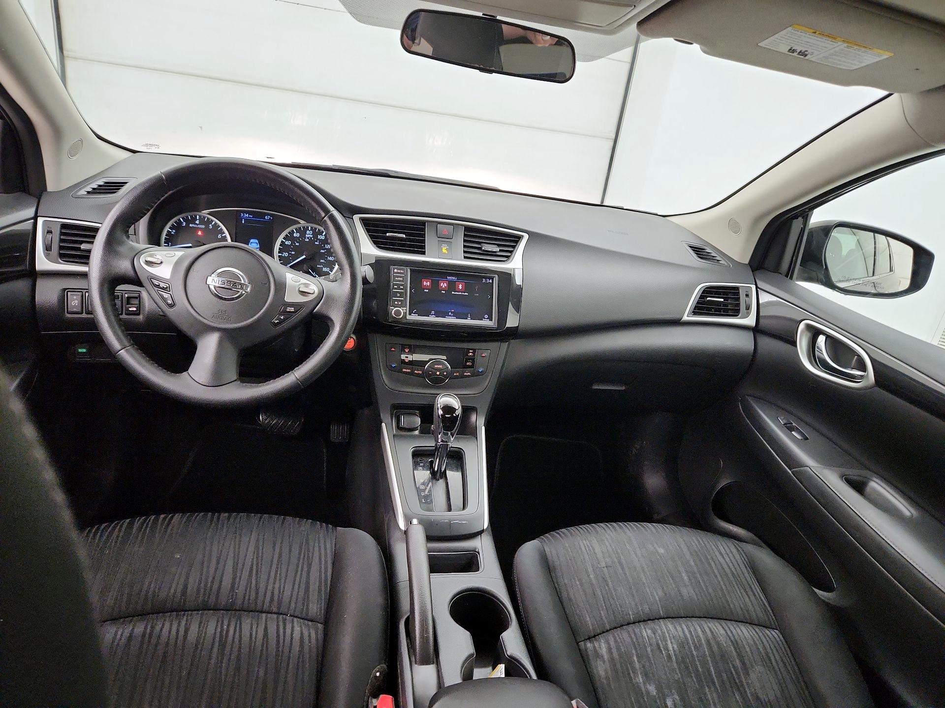 Thumbnail: 2019 Nissan Sentra - 9