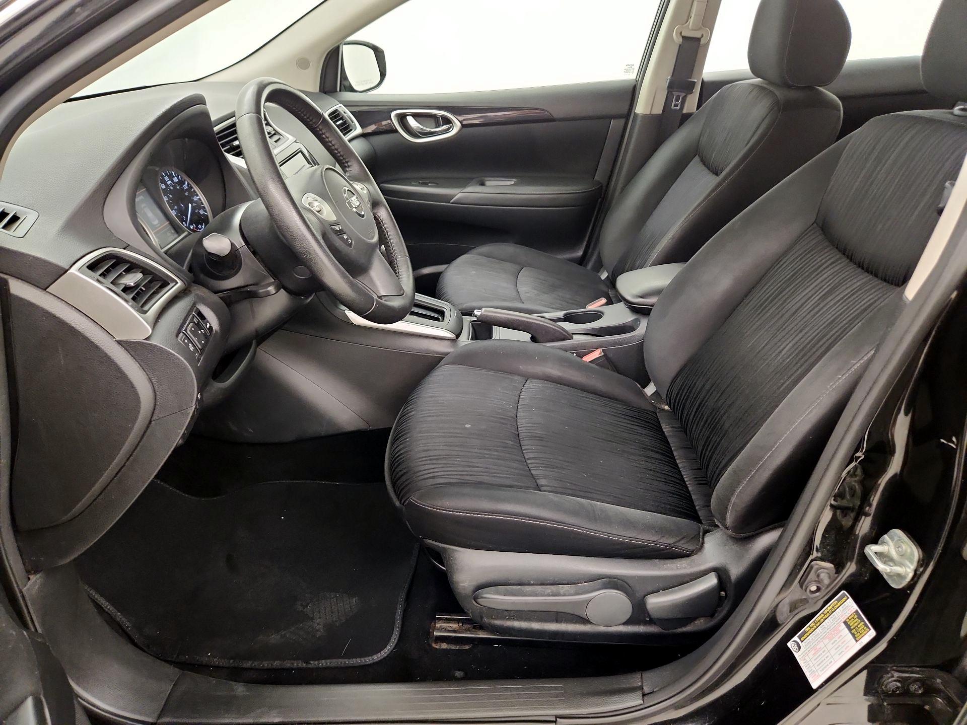 Thumbnail: 2019 Nissan Sentra - 11