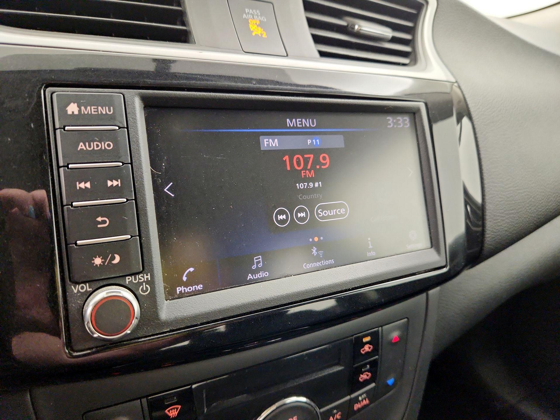 Thumbnail: 2019 Nissan Sentra - 15