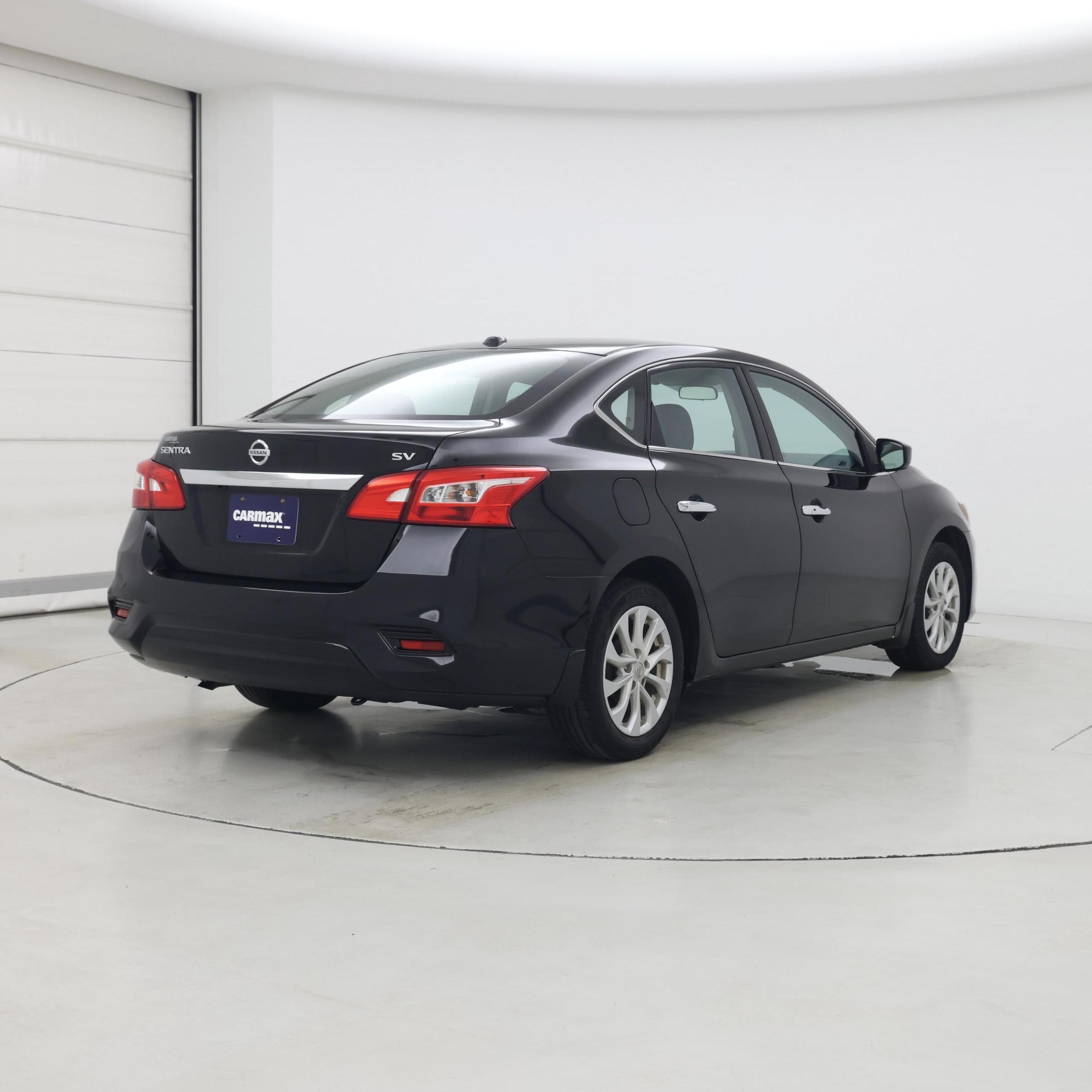 Thumbnail: 2019 Nissan Sentra - 8