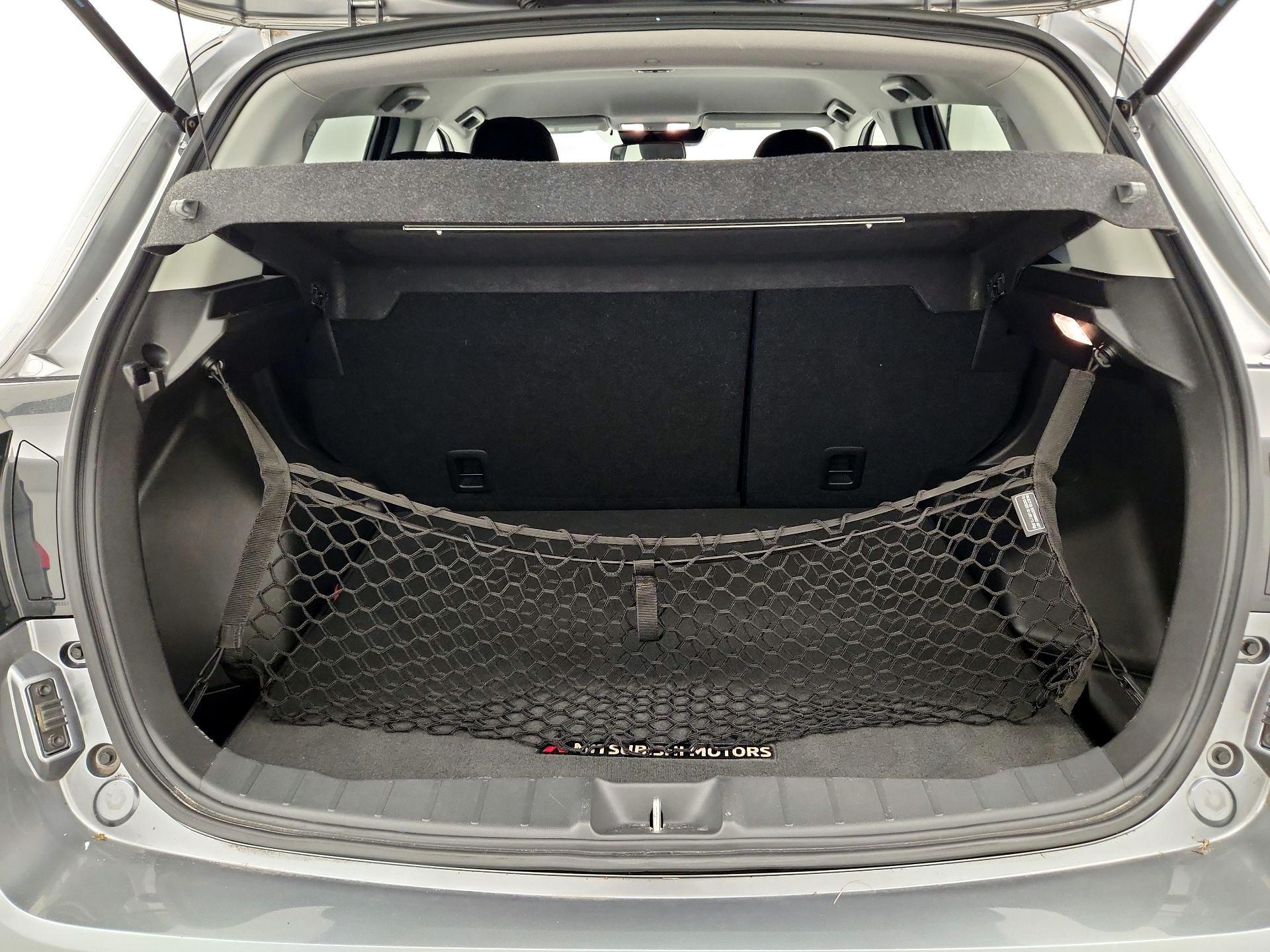 Thumbnail: 2020 Mitsubishi Outlander Sport - 20